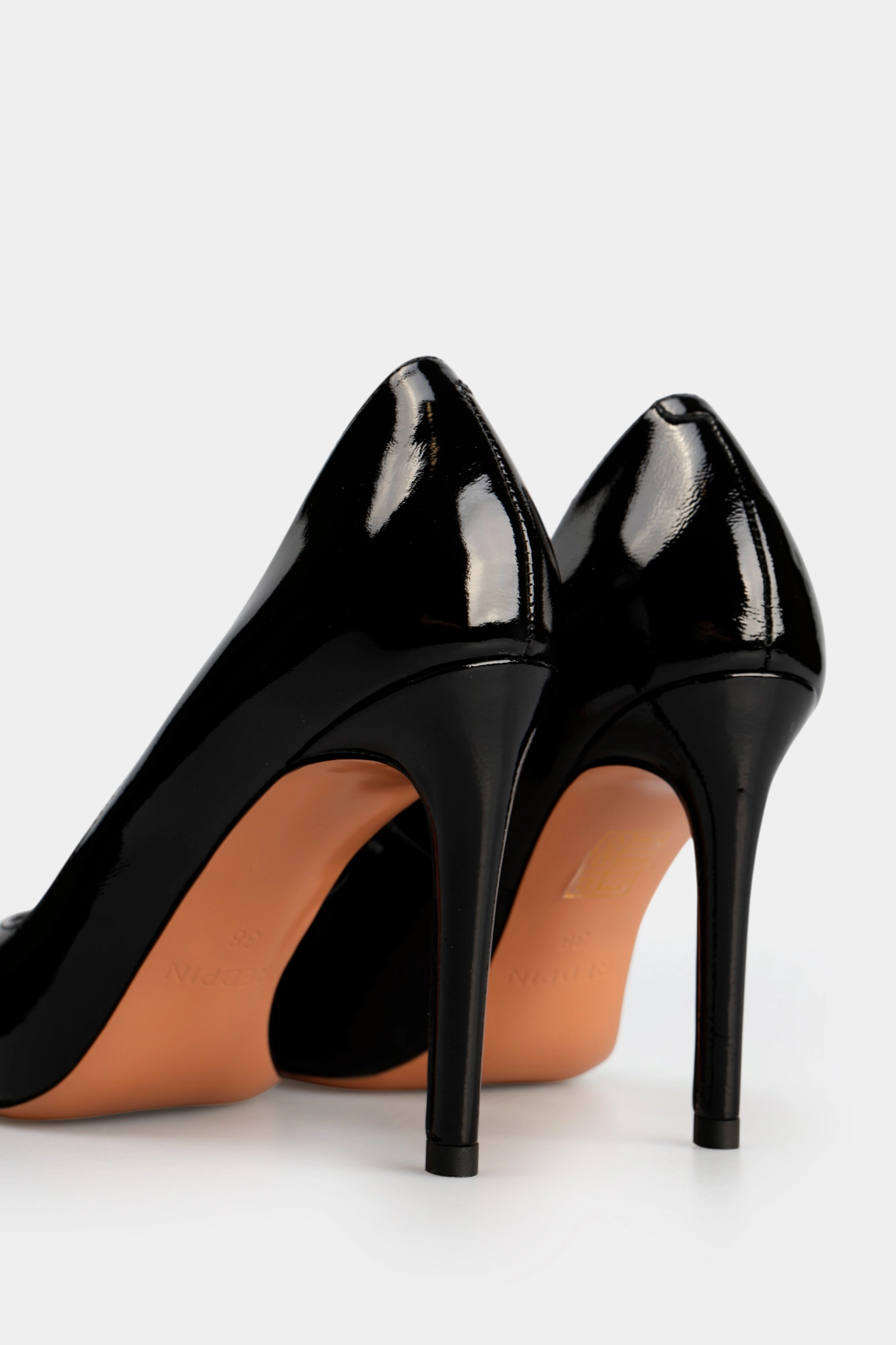 RP-82-8-25026 Туфли Red Pin Черный