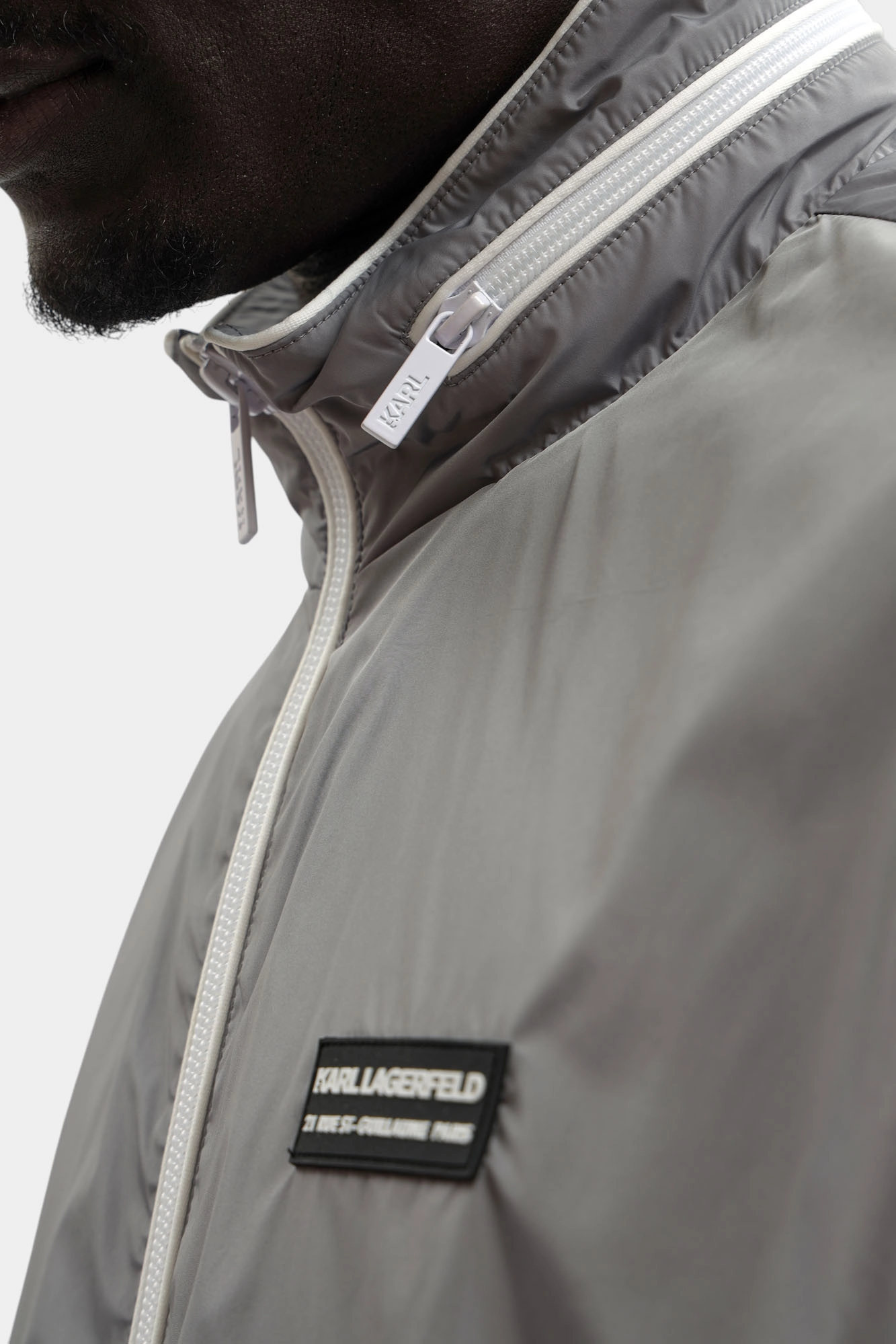 561557_505009 Куртка Karl Lagerfeld Серый