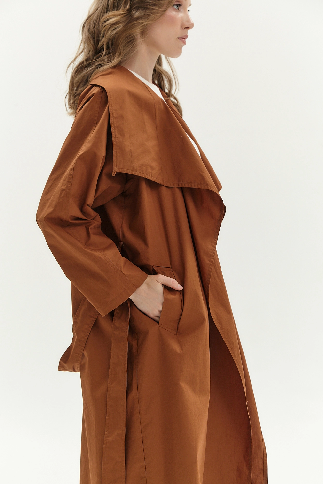 W-242-VA-42AD52 тренч the hills 