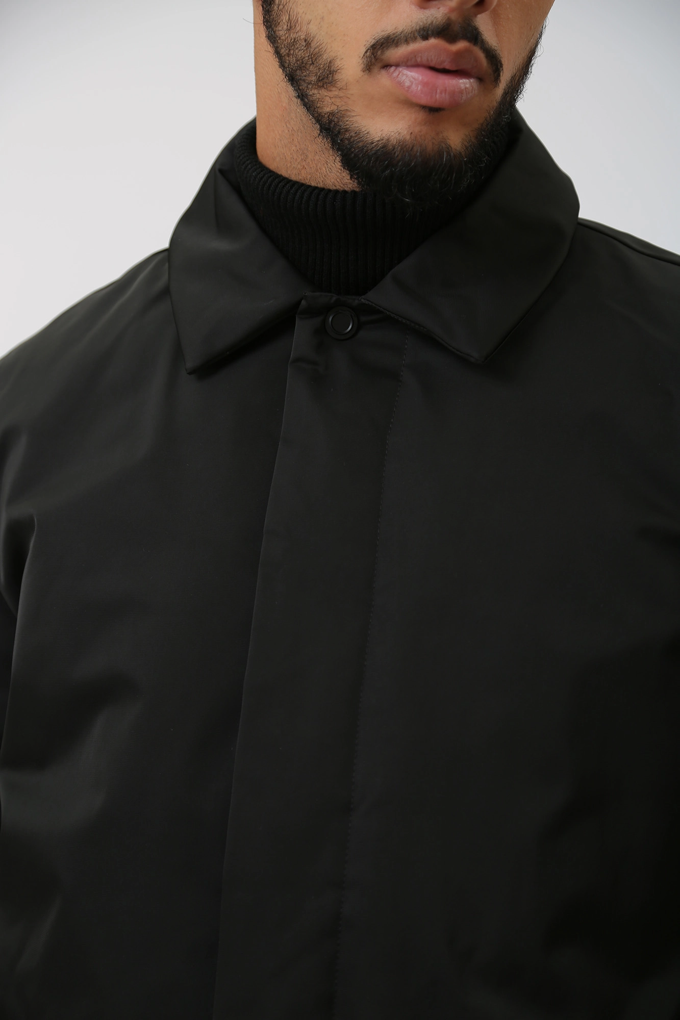 52S00926-1T005043 Плащ Trussardi Черный