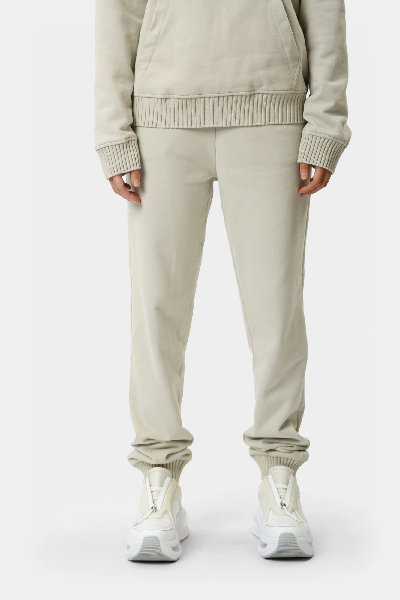 J20J224443 брюки спортивные calvin klein jeans 