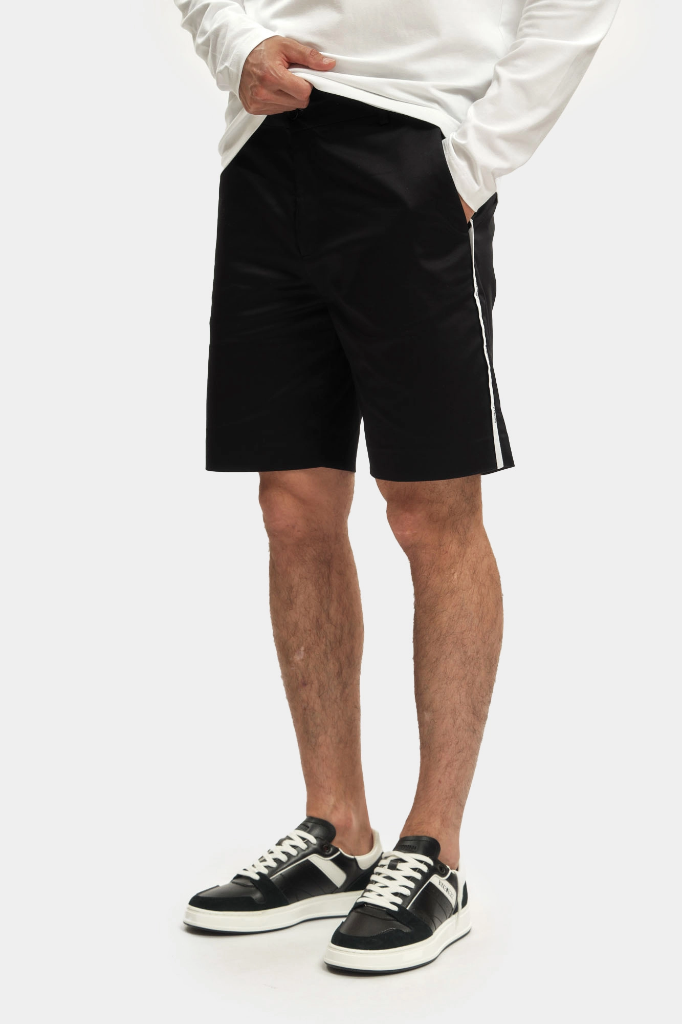 BMP0885 Шорты Bikkembergs Черный