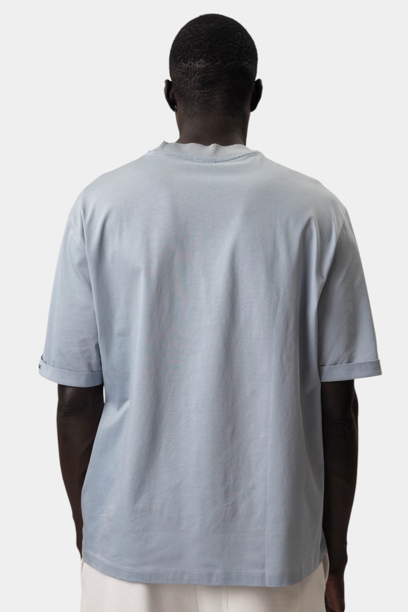 XM000519_AF10337 Футболка Armani Exchange Голубой