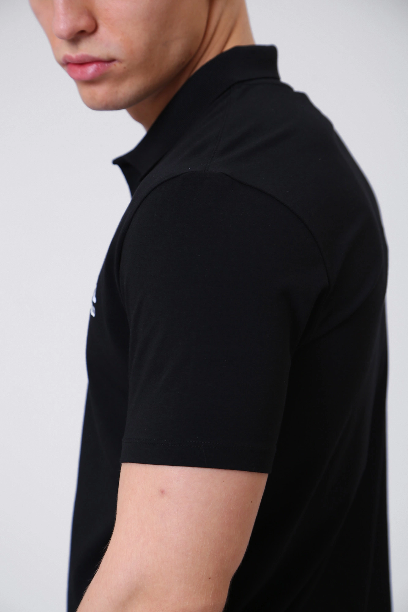 531221_745082 Поло Karl Lagerfeld Черный