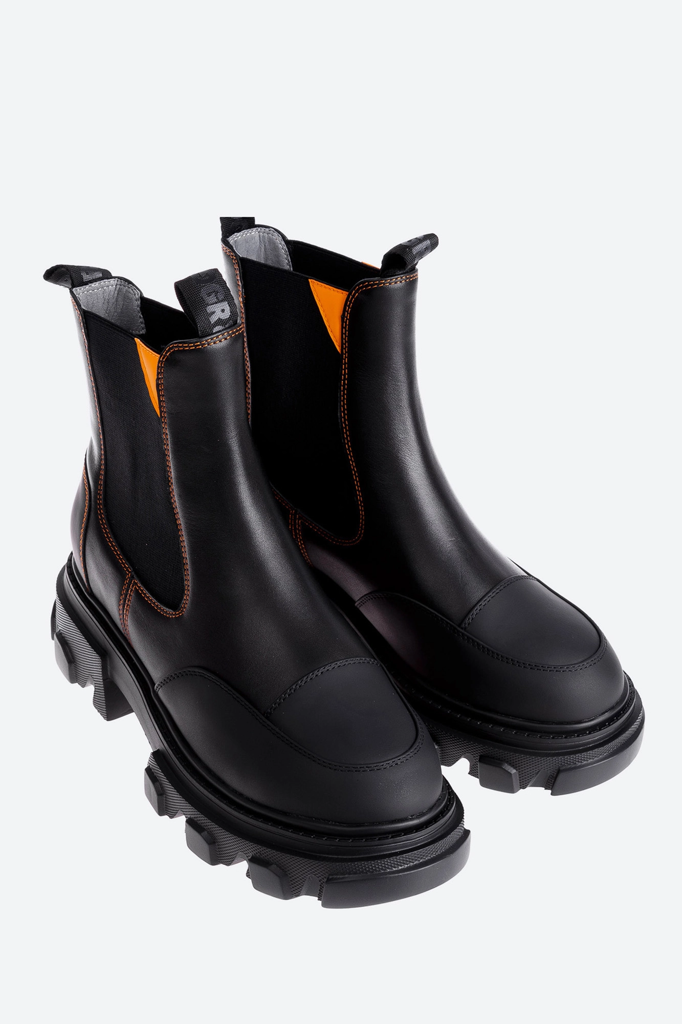 8-S19007-73 Ботинки челси Graciana Черный