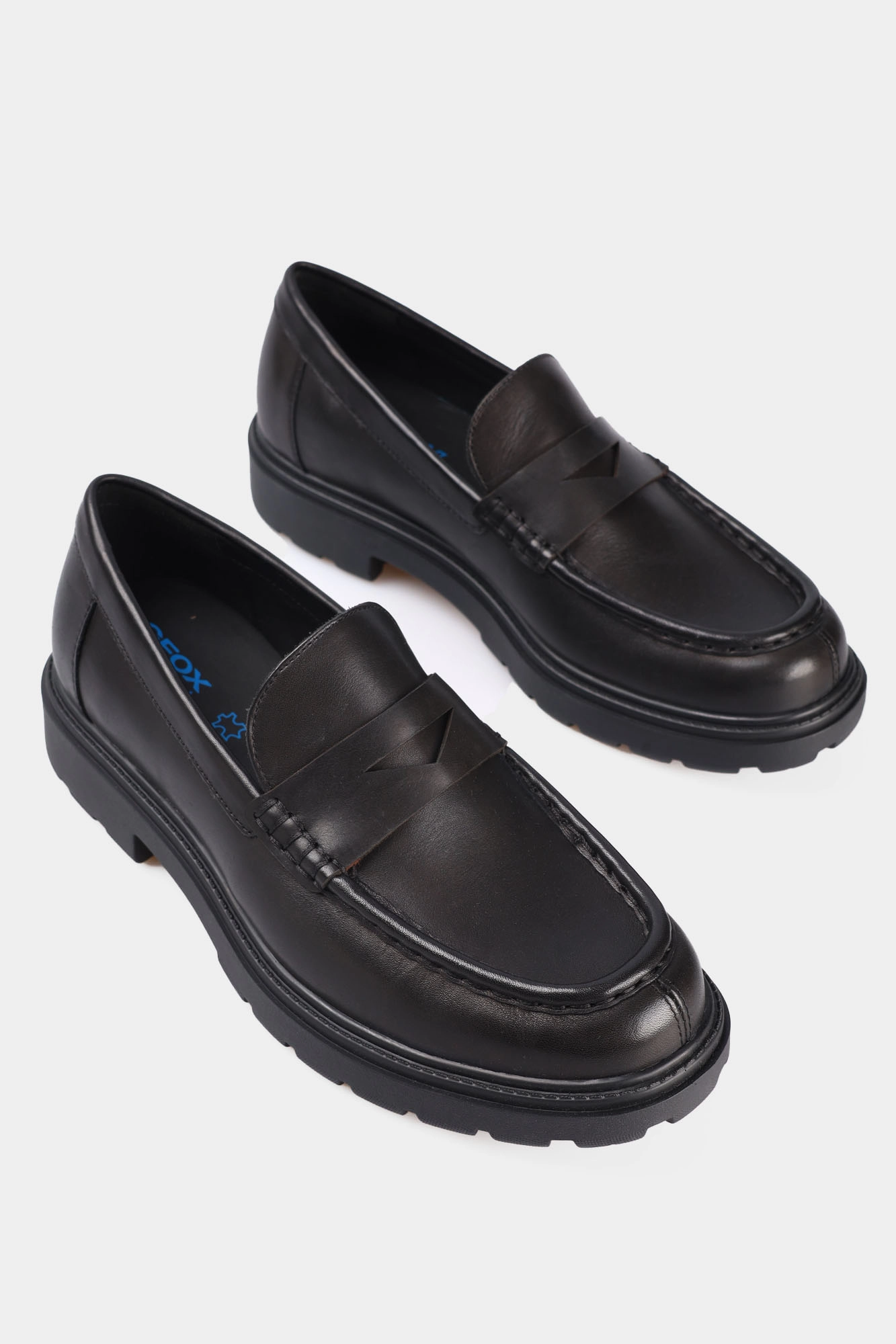 U36FRB00043 Лоферы Geox Черный