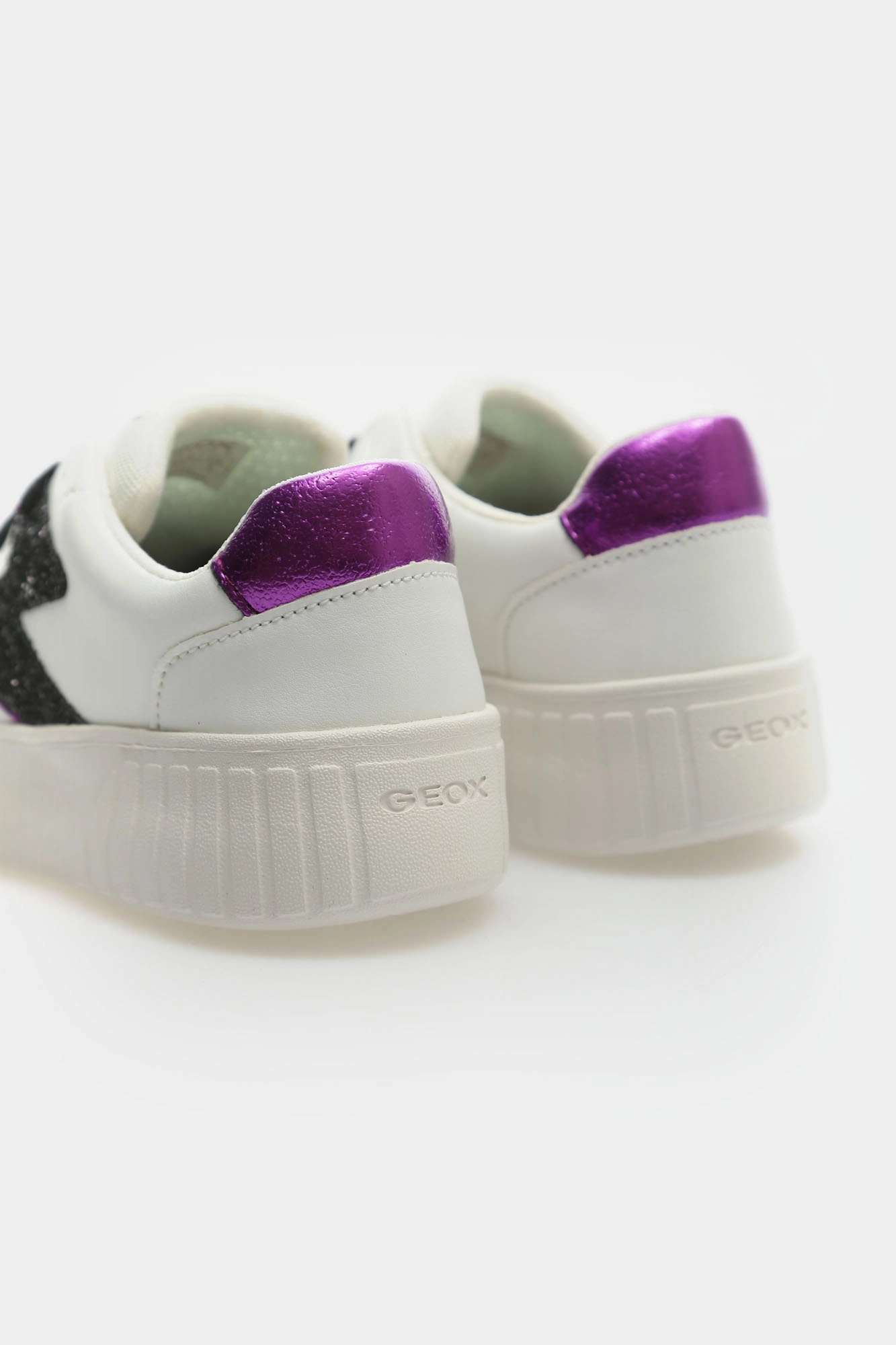 J45DVA0BCEWC Кроссовки Geox Белый