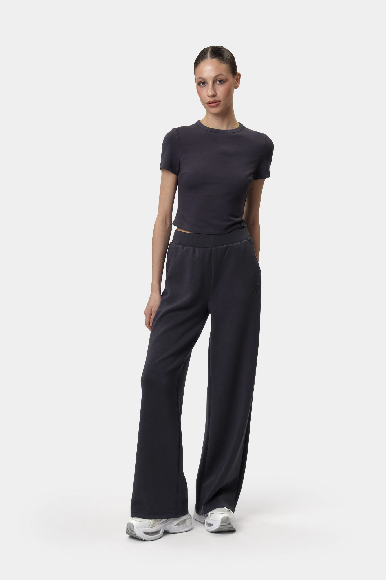 J20J225087 брюки спортивные calvin klein jeans 