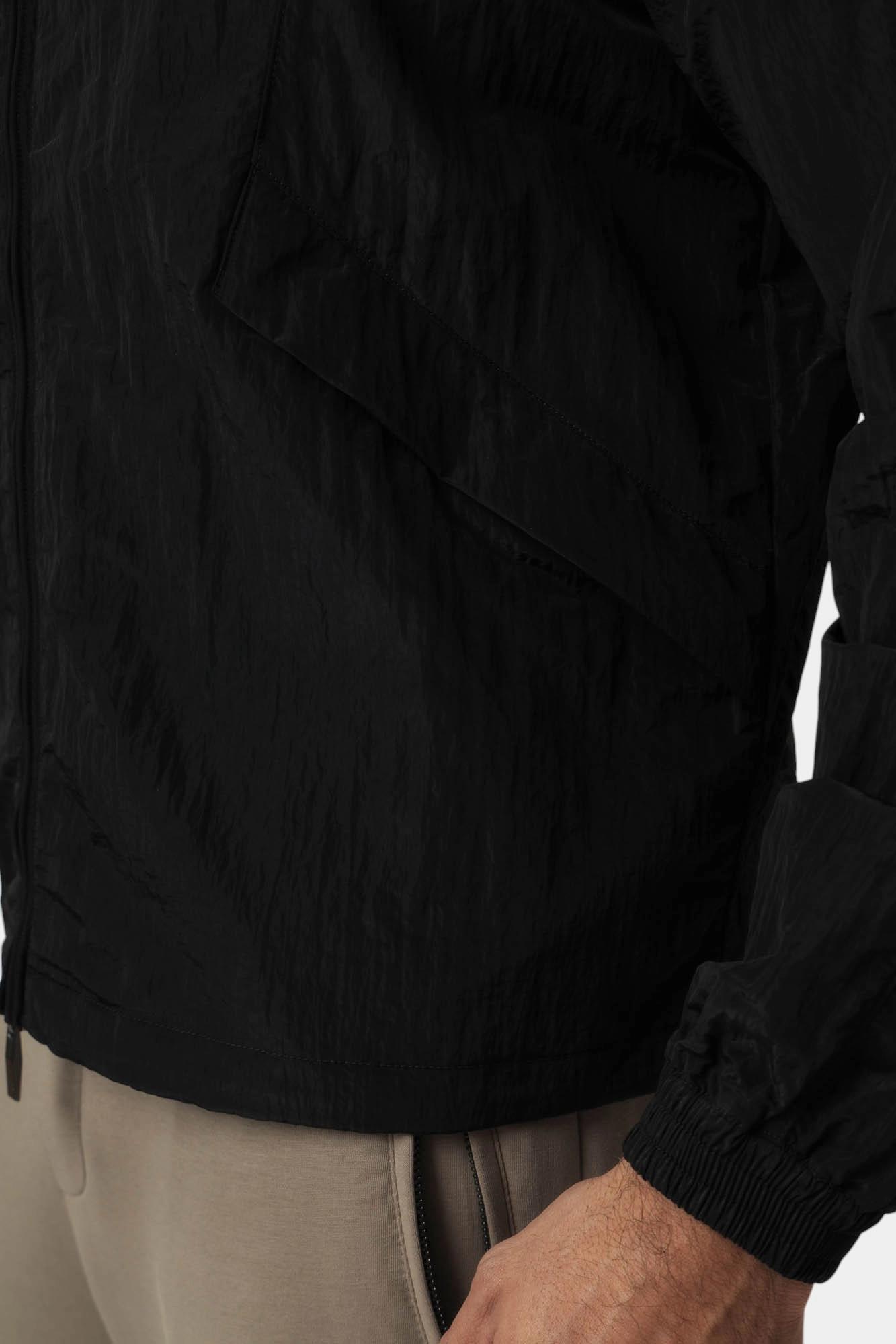 XM000397_AF13174 Куртка Armani Exchange Черный