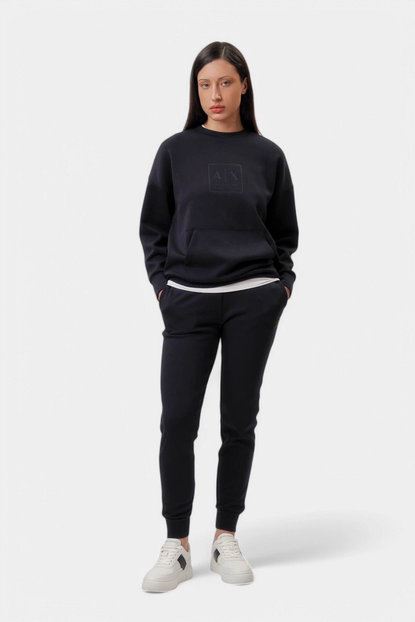 XW000504_AF12819 свитшот armani exchange 