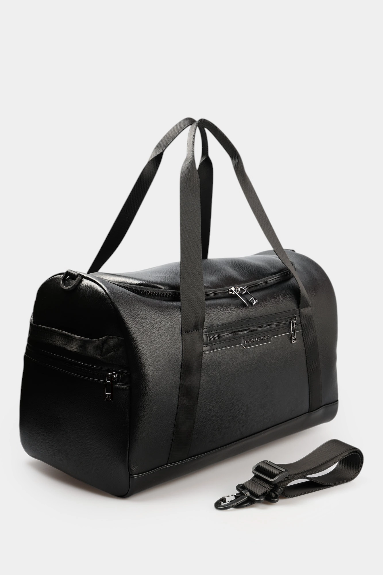 XM001999_AF17205 Сумка дорожная Armani Exchange Черный