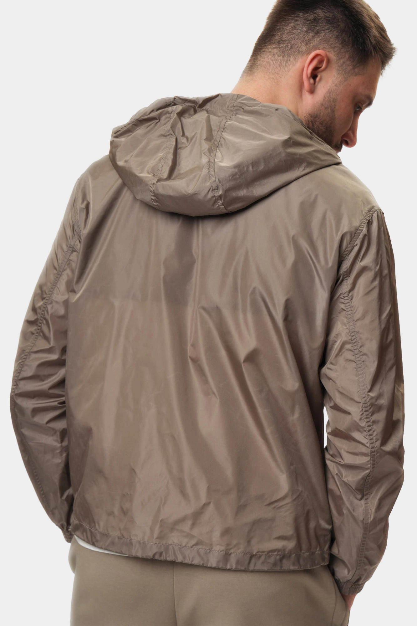 XM000342_AF12285 Ветровка Armani Exchange Капучино