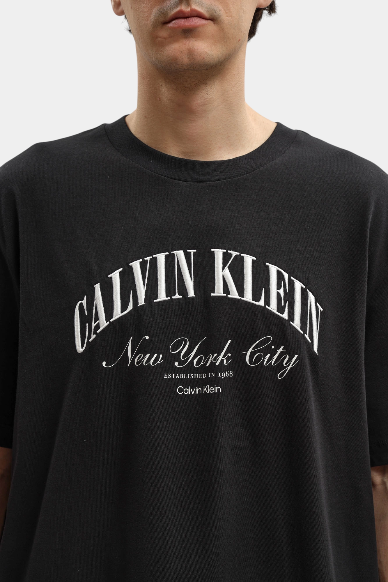 LV04RF820G Футболка Calvin Klein Jeans Черный