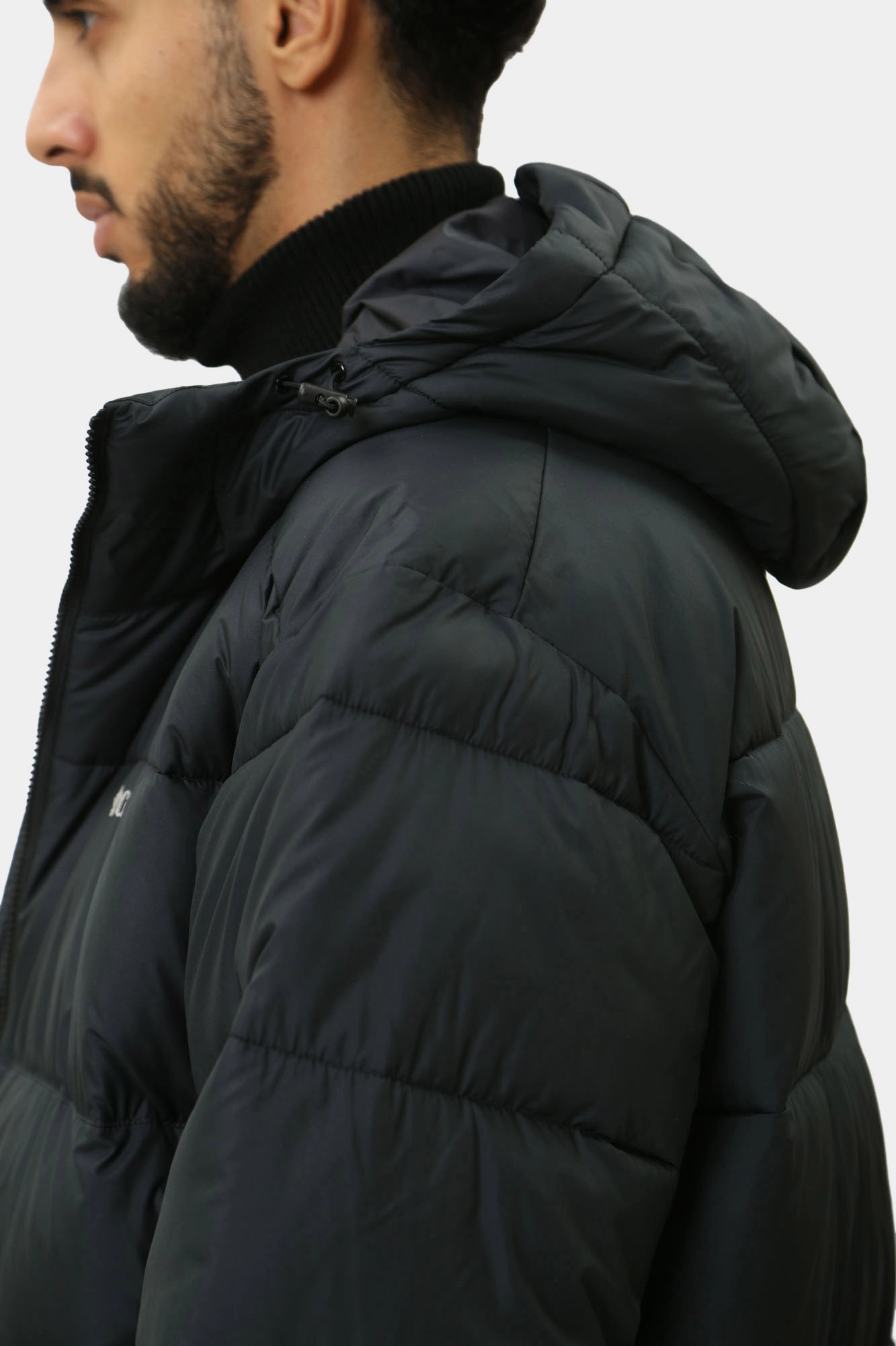 2050921 Куртка Columbia Черный