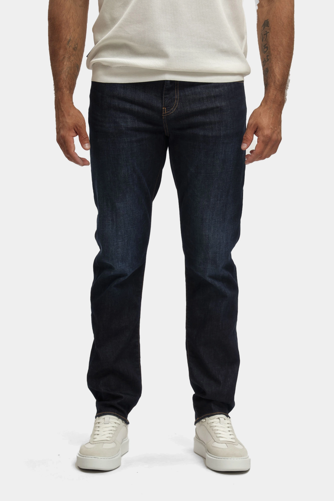 XM000049_AF13089 Джинсы Armani Exchange Синий