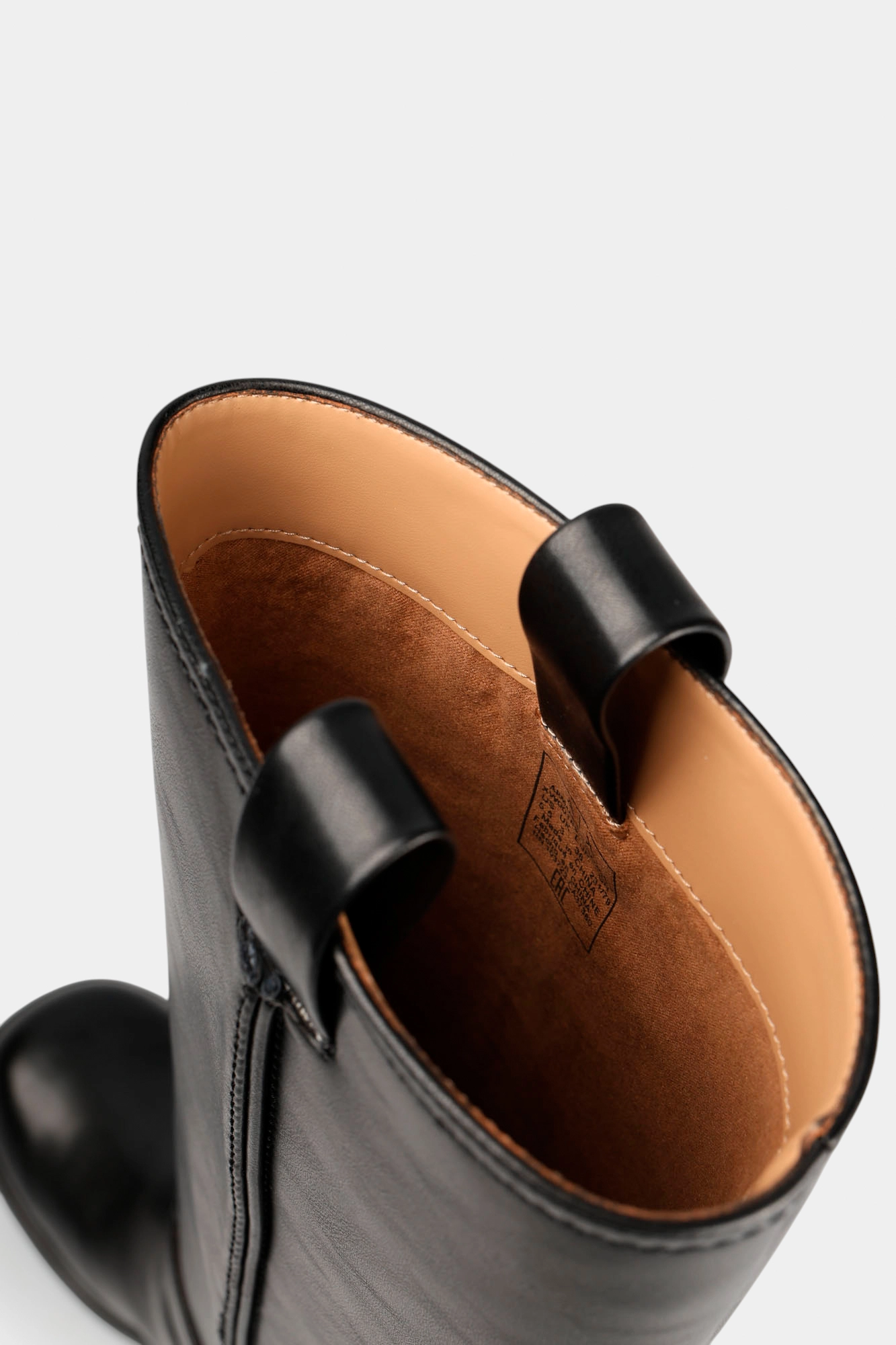 XW001655_AF17476 Сапоги Armani Exchange Черный