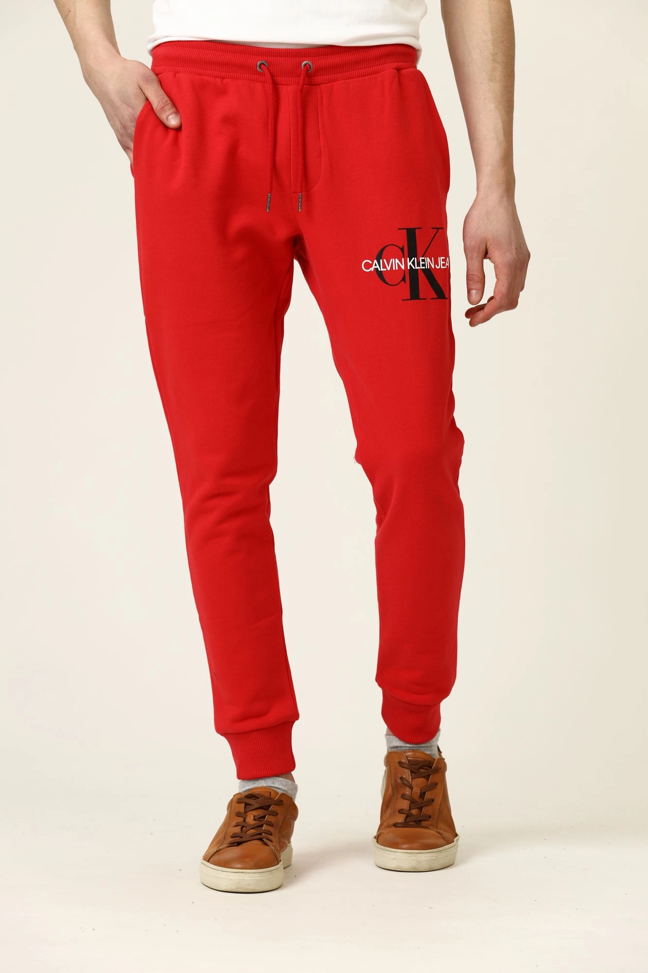 Red calvin klein jeans sale