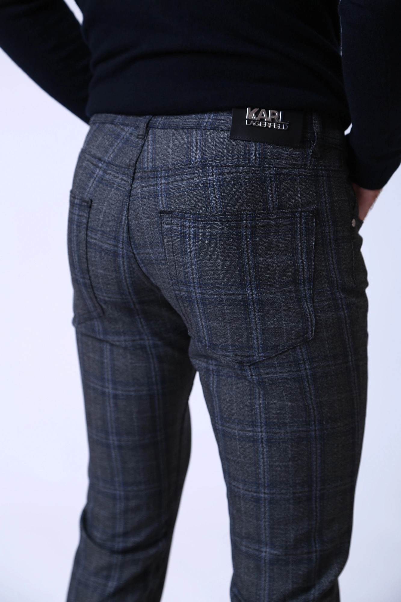 524823_265840 Брюки 5-карманные  Karl Lagerfeld Серый