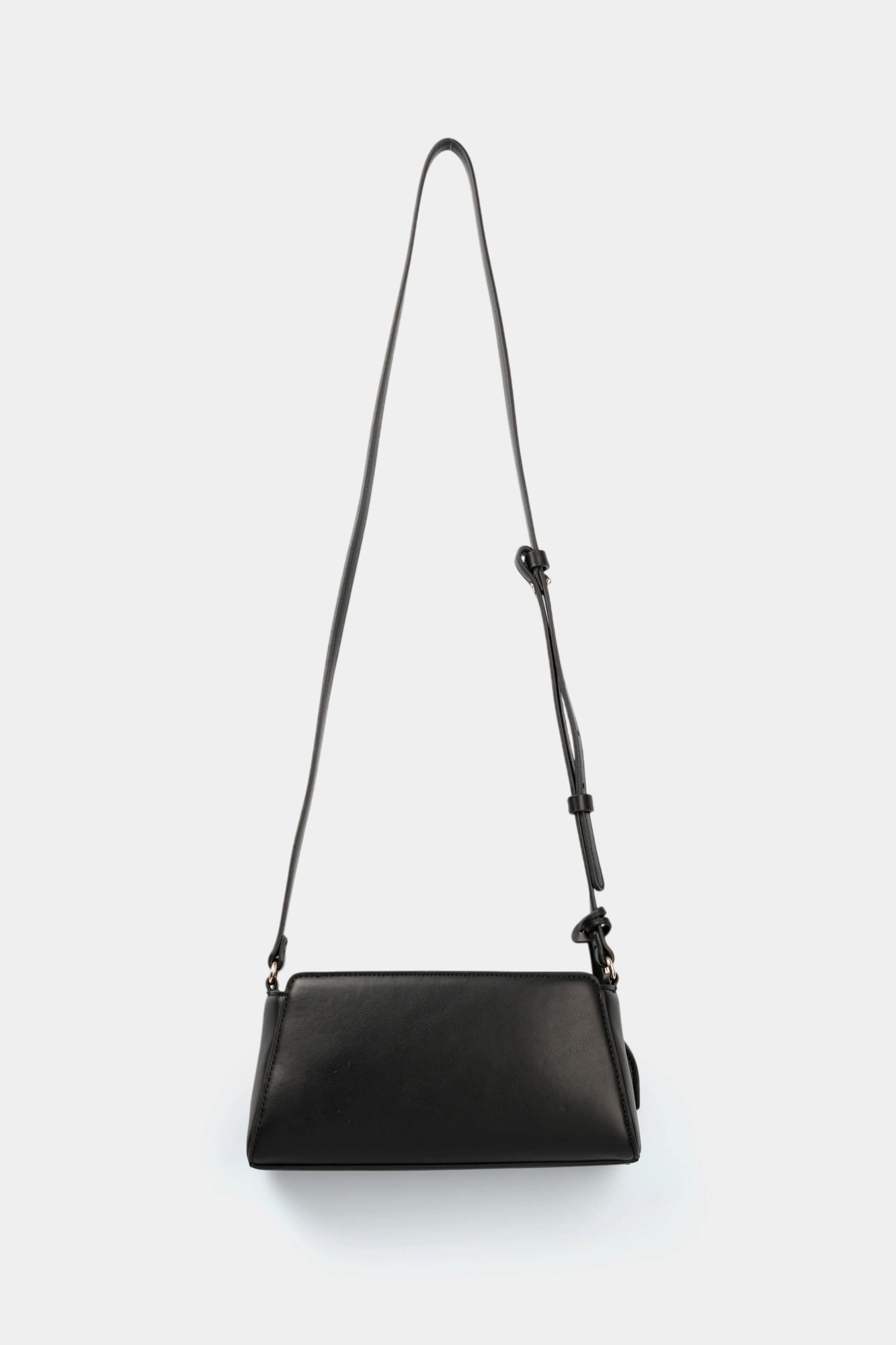 XW002162_AF19892 Сумка Armani Exchange Черный