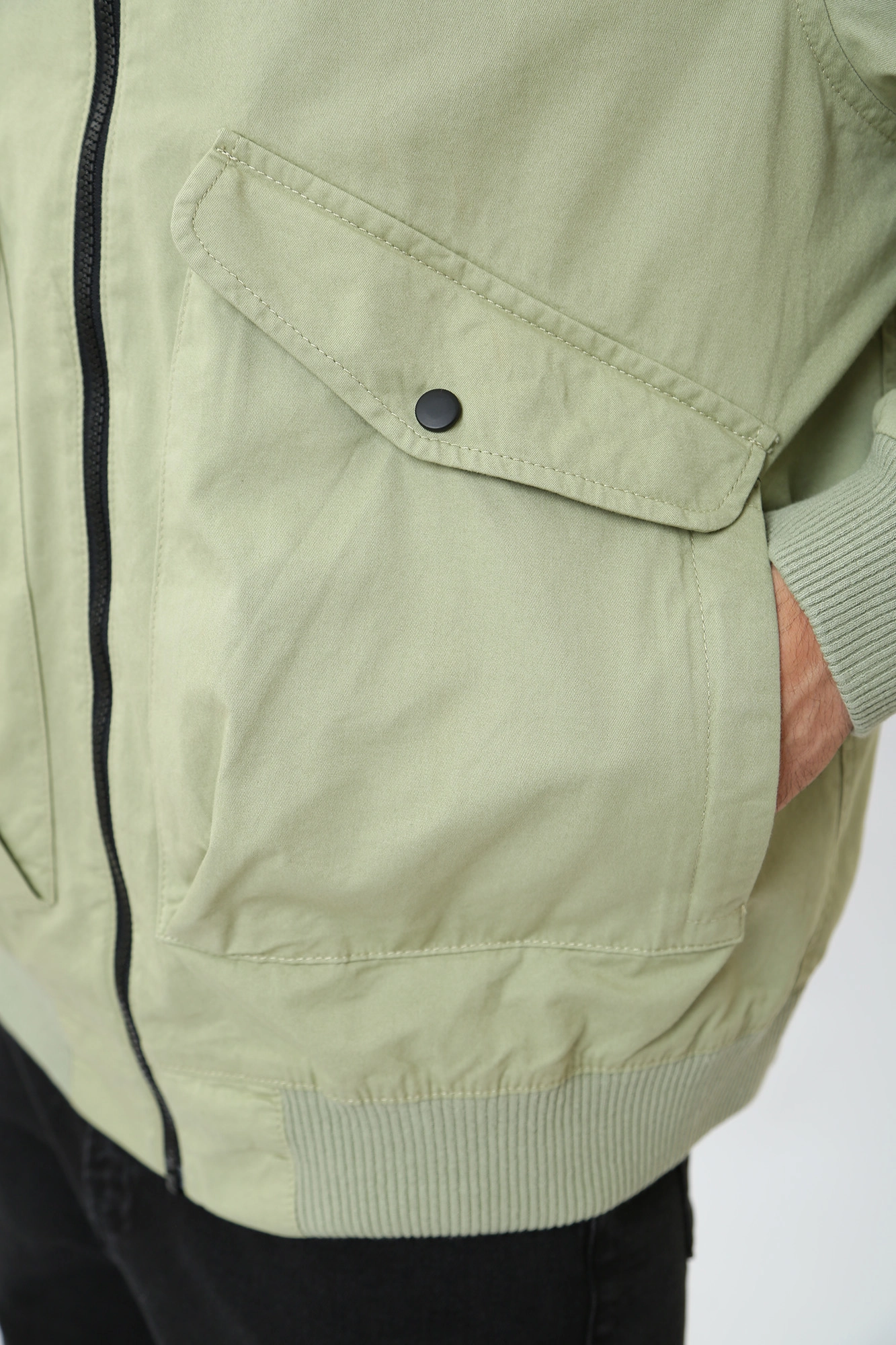 VM-231-46-006 Бомбер Van Mich Зеленый