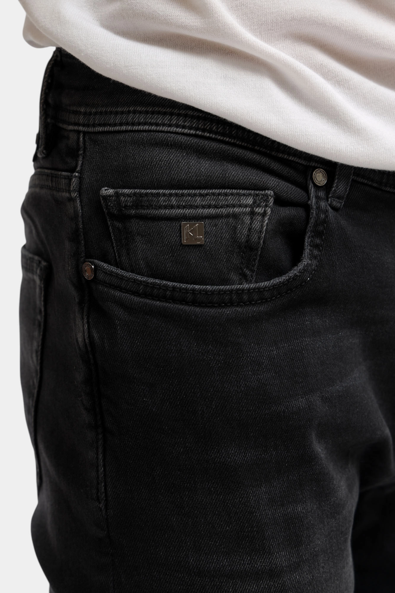 500890_265501 Джинсы Karl Lagerfeld Серый