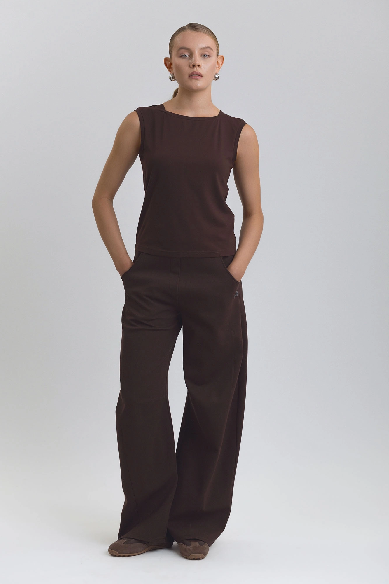 W-252-THТ-56-2706 топ the hills 