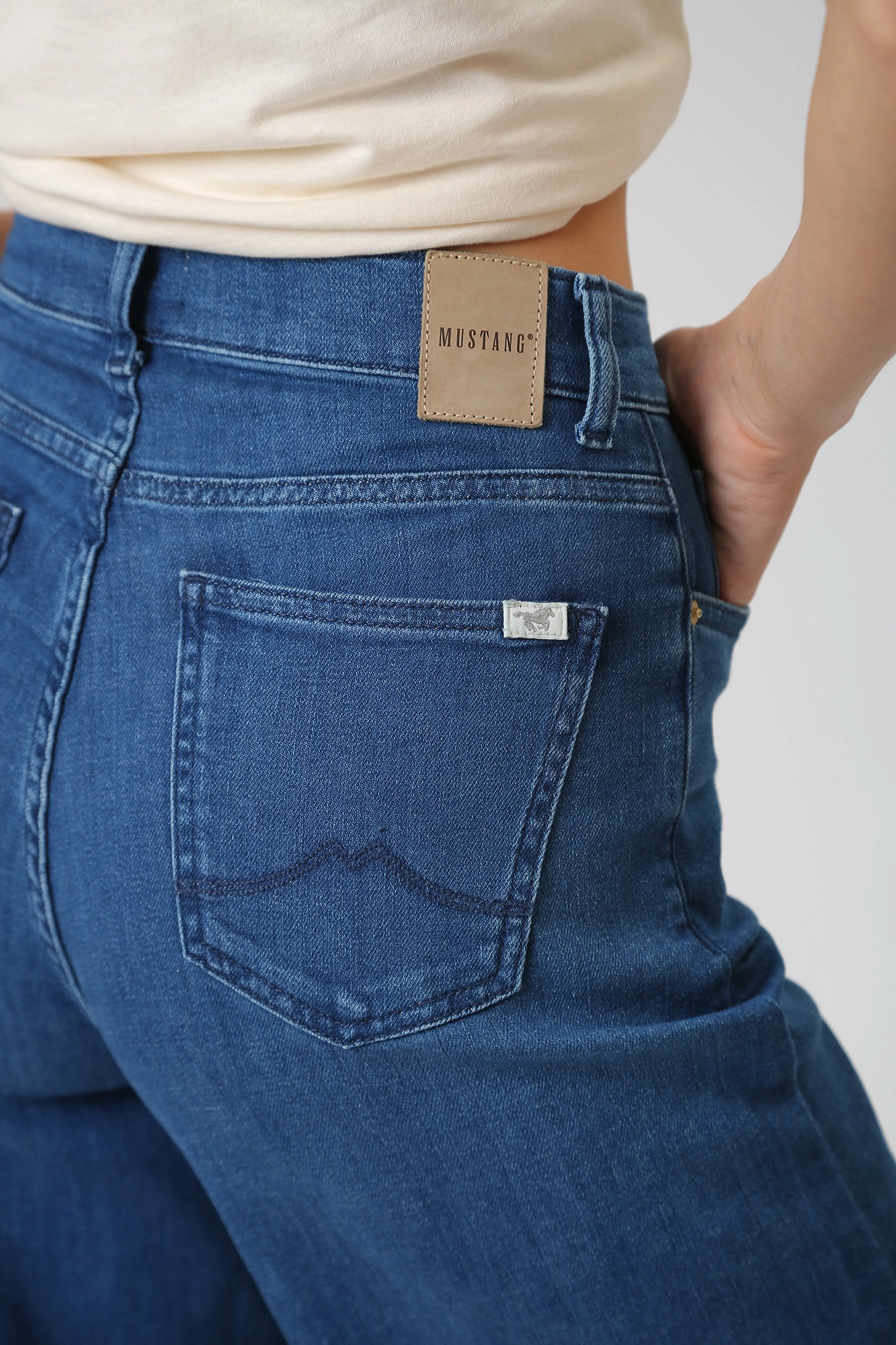 1013469-5000 джинсы luise mustang 