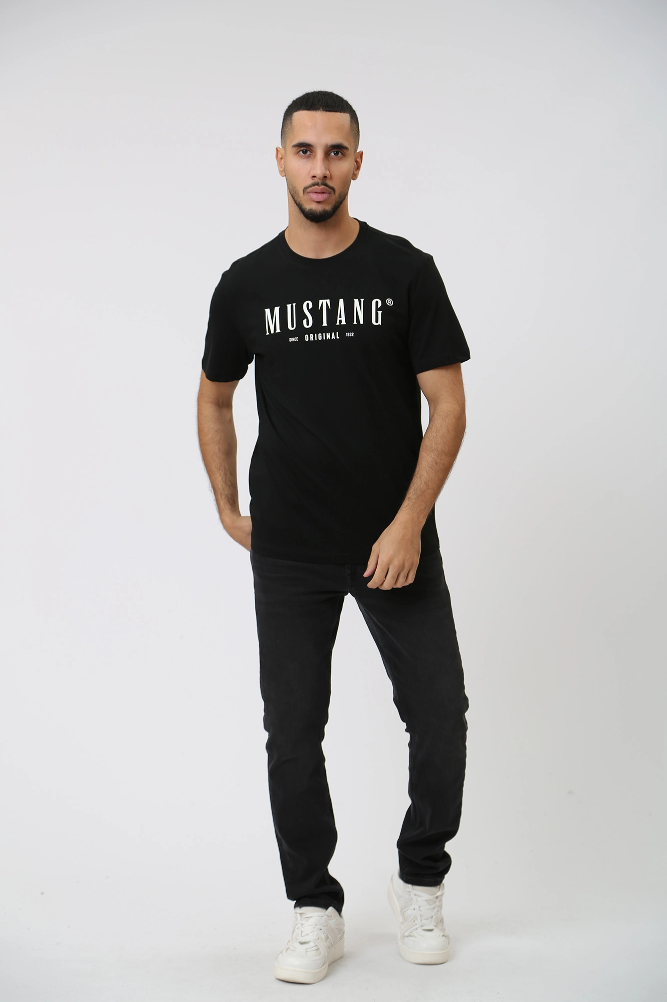 1014445 Футболка Mustang Черный