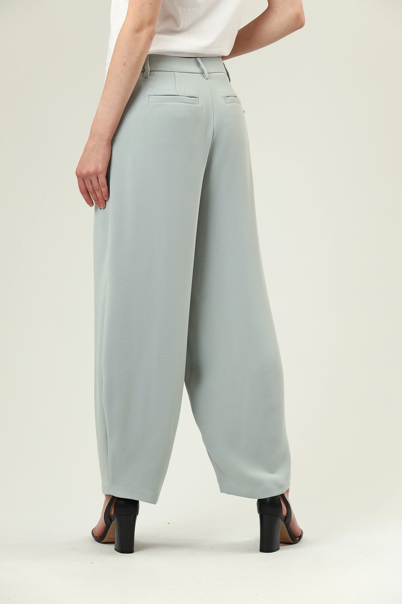 3LYP10_YN3CZ брюки armani exchange 