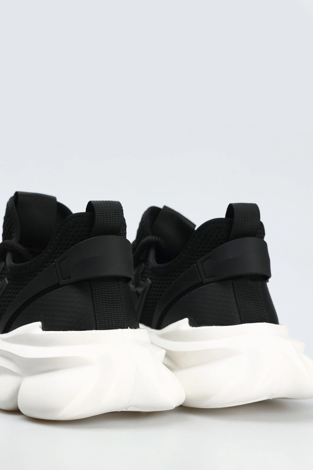 GAM-110-2 Кроссовки Graciana Черный