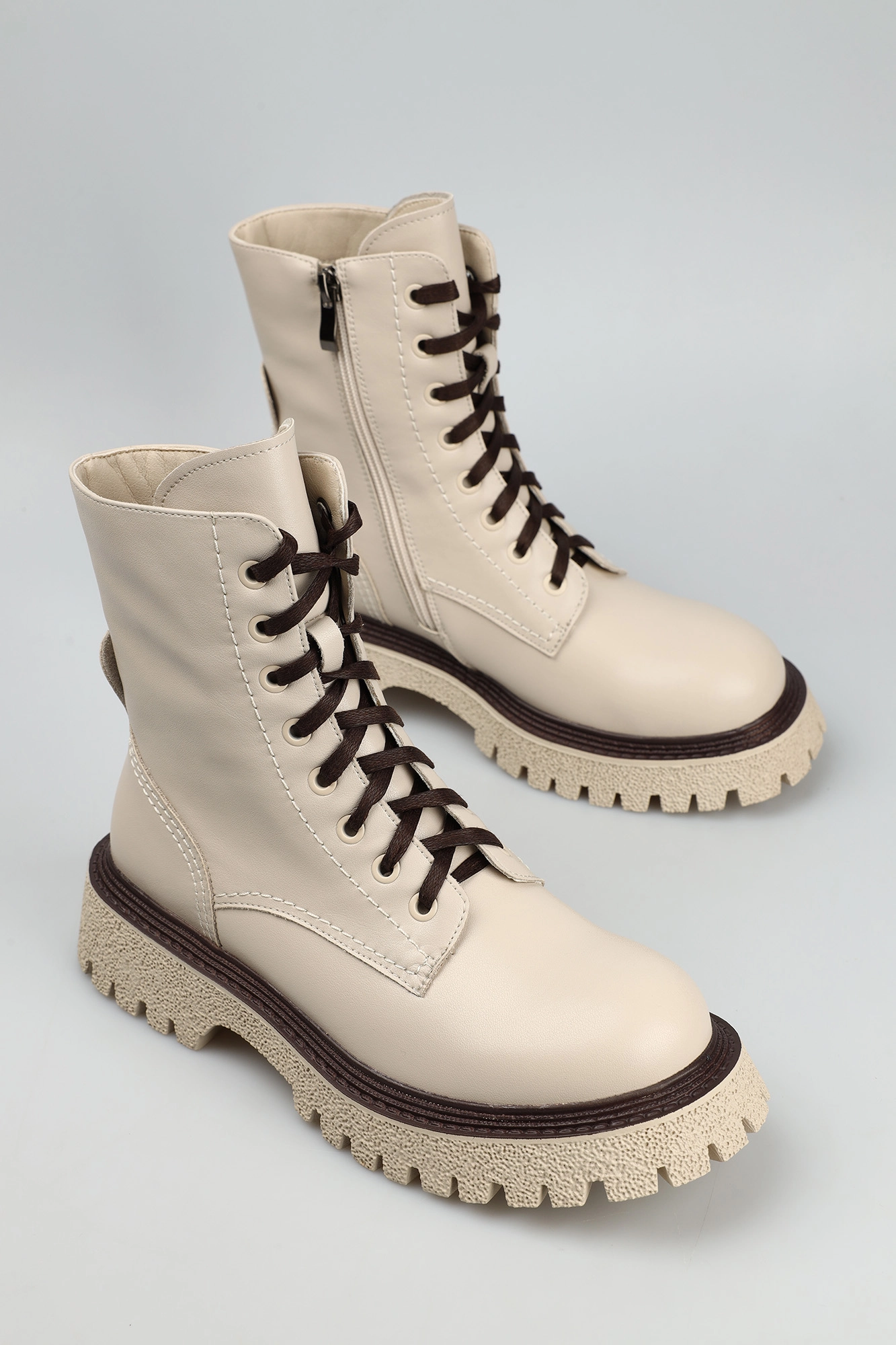 PH502-Z35549-R-2 /Ботинки жен. /xinl /W23 /ТМ:Marc Ботинки Marc Cony Молочный