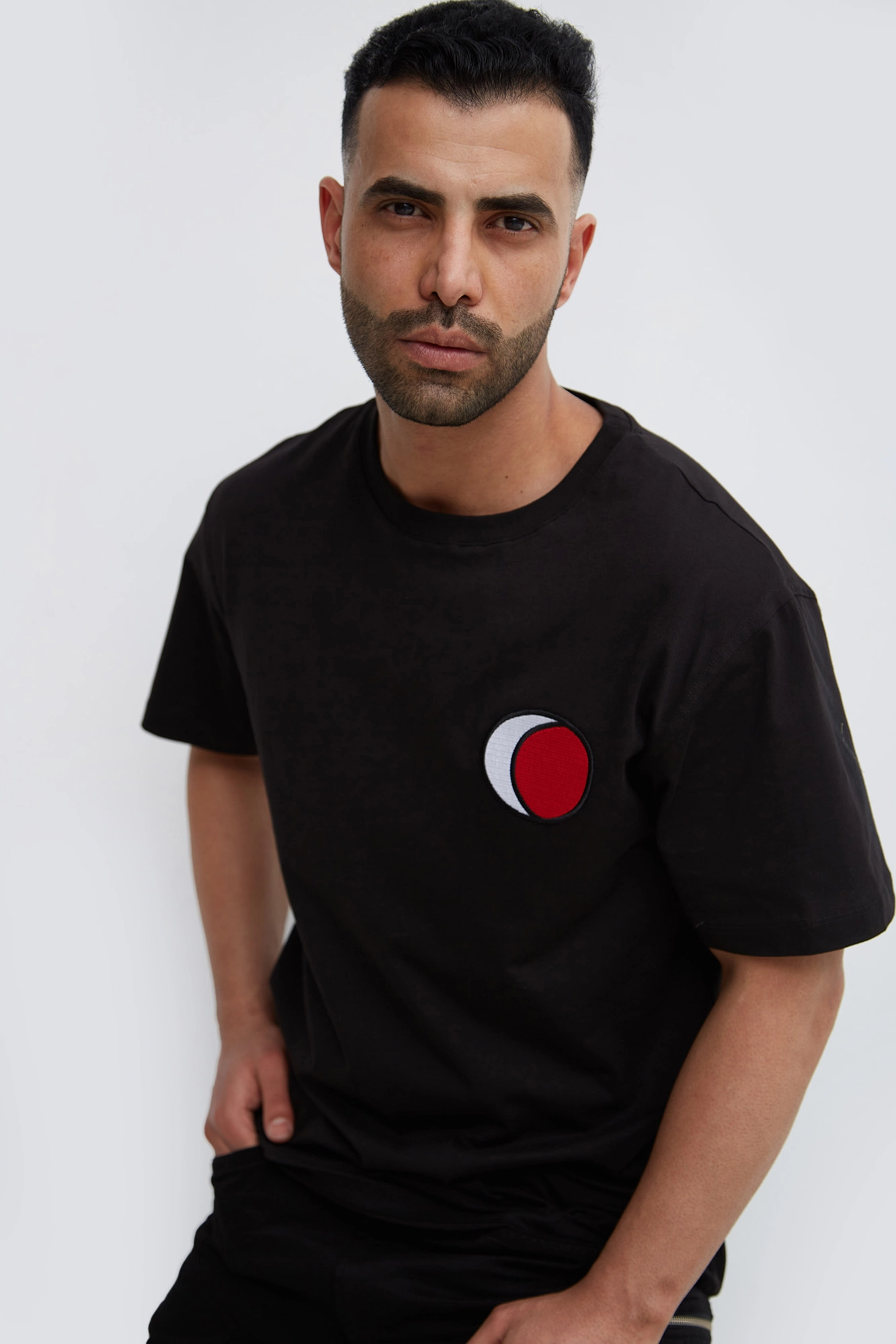 VM-231-22-028 Футболка Van Mich Черный