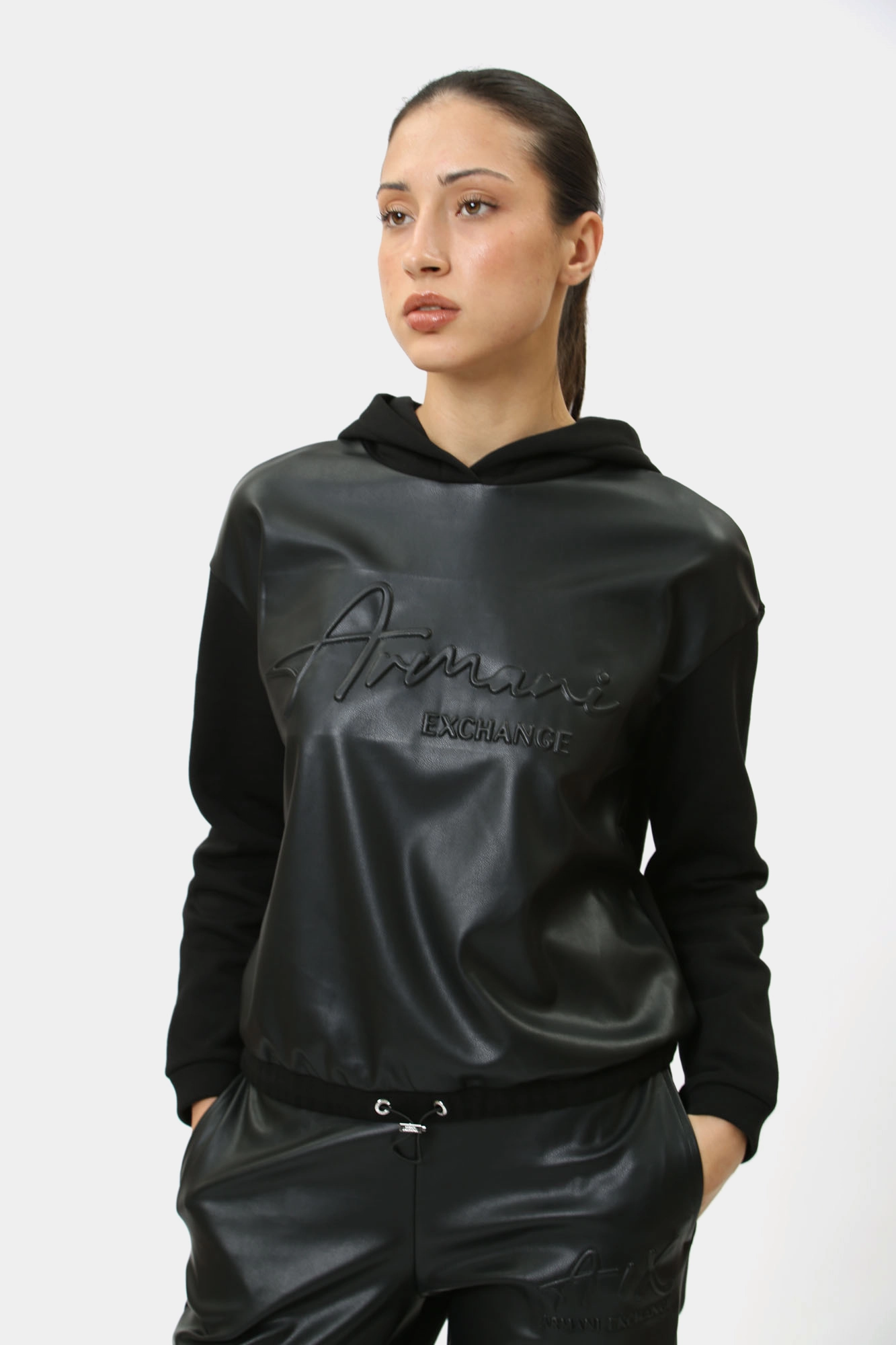 6DYM91_YJFLZ худи armani exchange