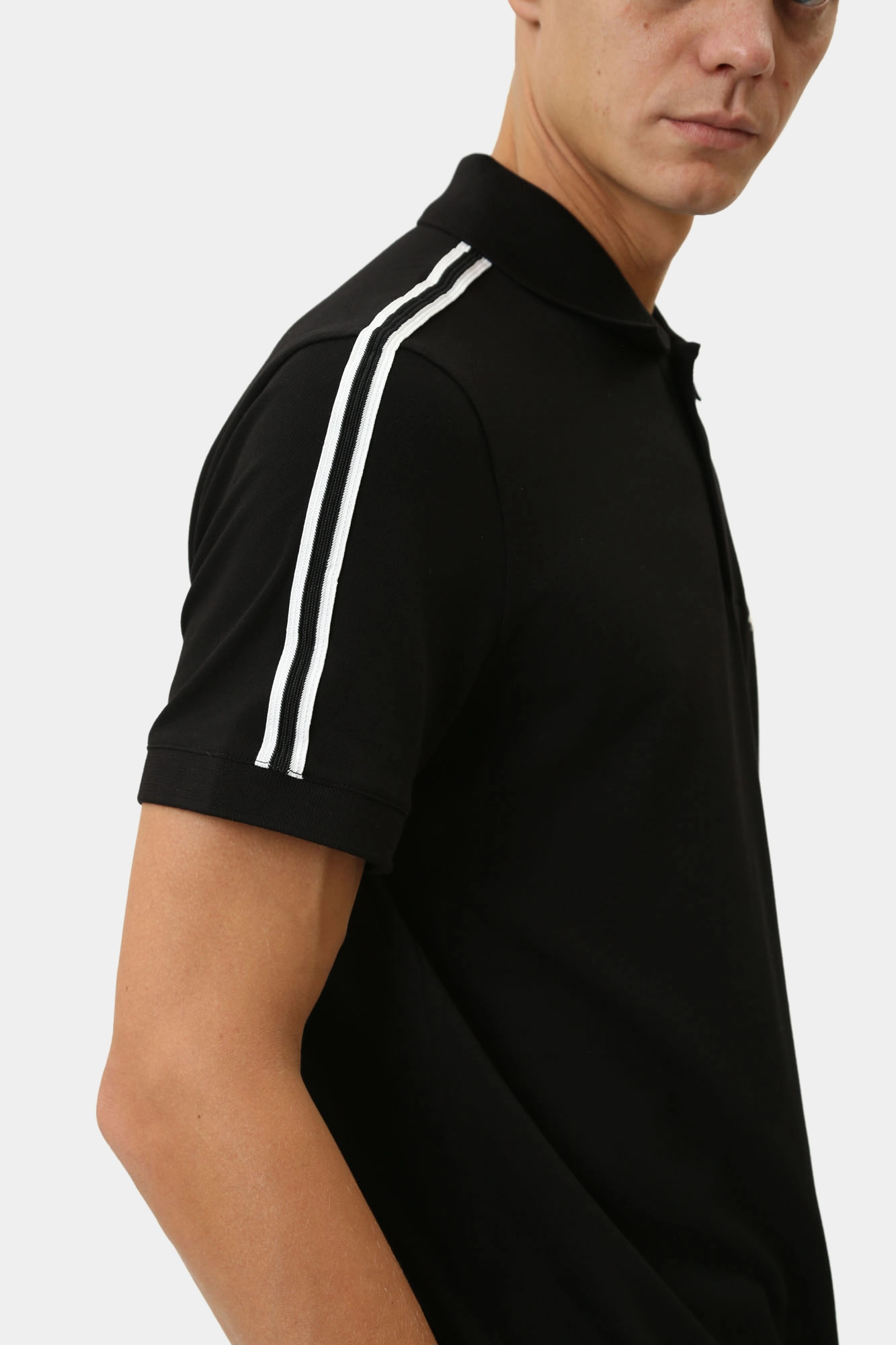 8NZFSG_ZJ81Z Поло Armani Exchange Черный