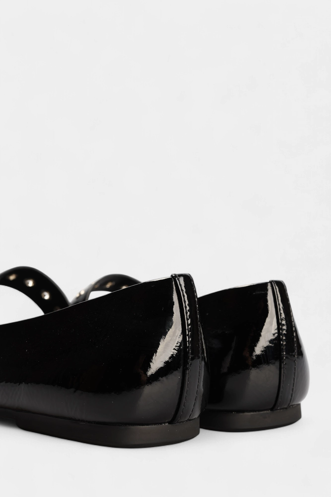 MC23333-WL Туфли лодочки Marc Cony Черный