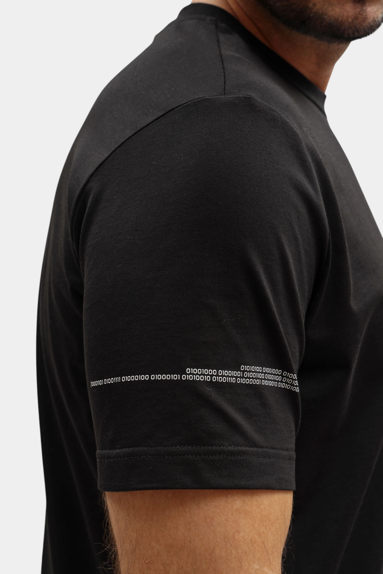 M-261-THT-22-0306 Футболка The Hills Черный