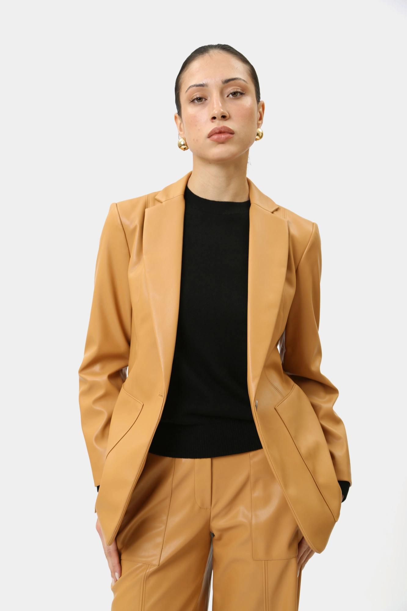 6DYG23_YNNNZ пиджак кожаный armani exchange