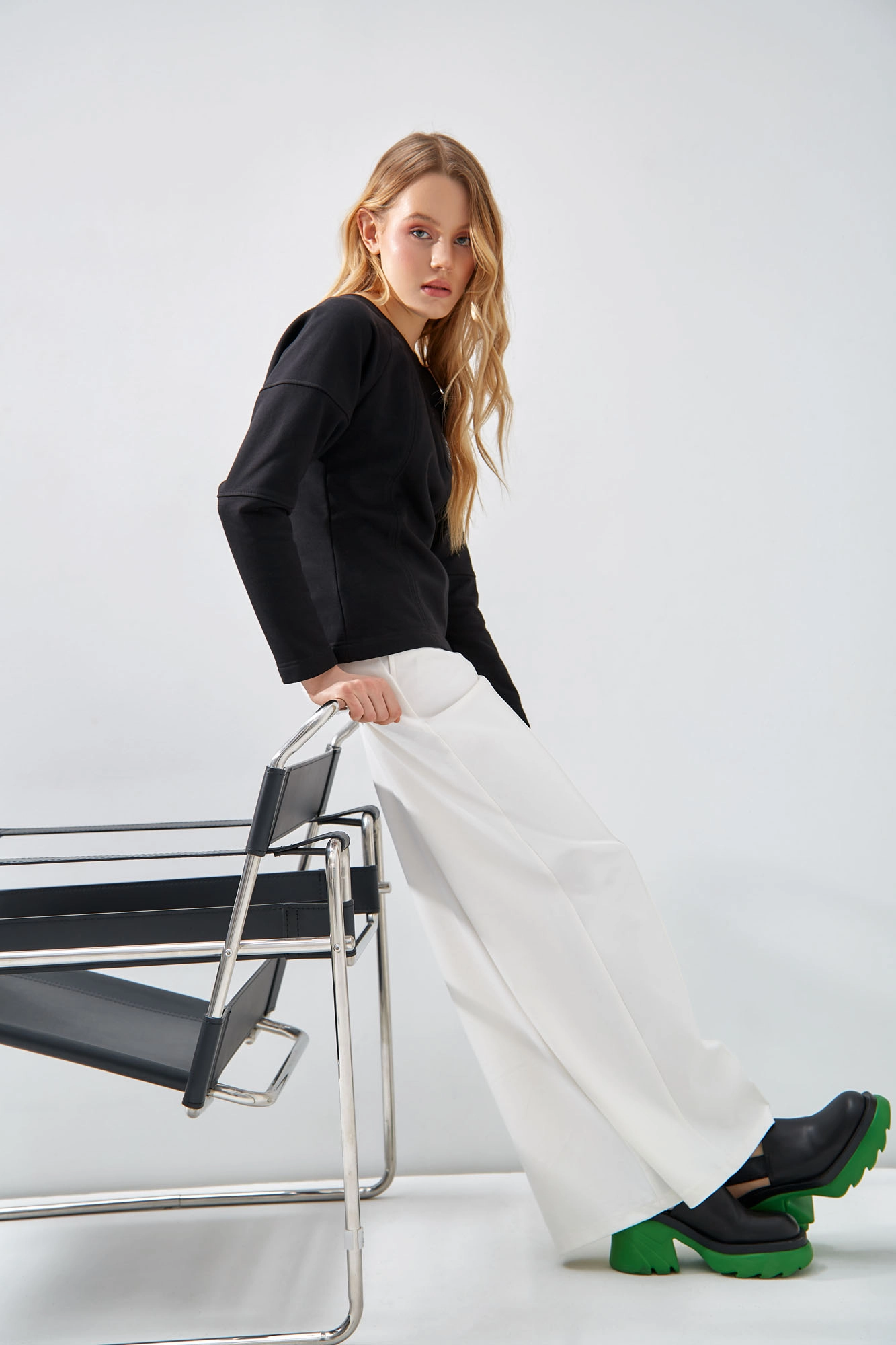 W-232-THT-20-0112 свитшот the hills