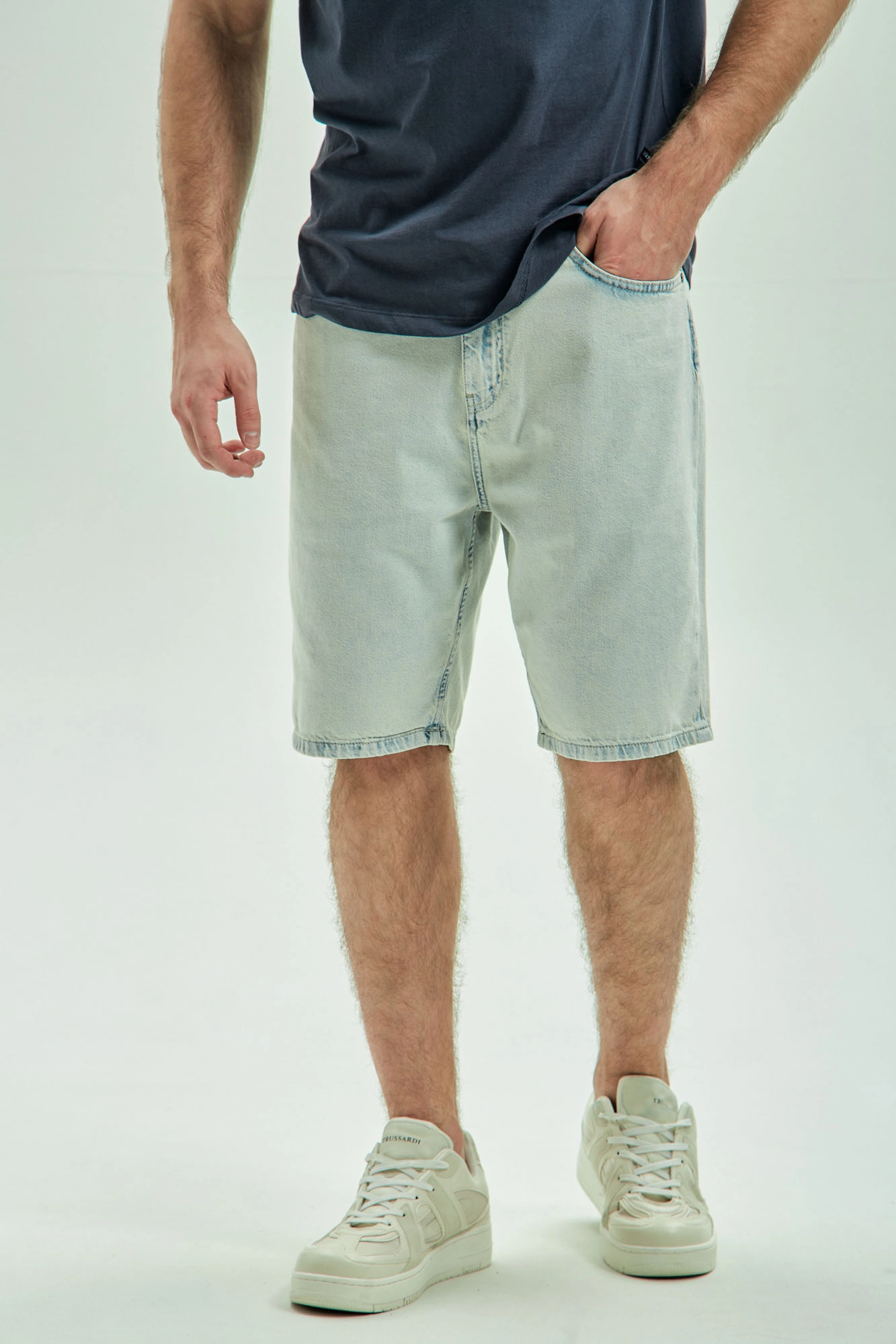 VM-OMA-33-013 Шорты джинсовые Van Mich Серый