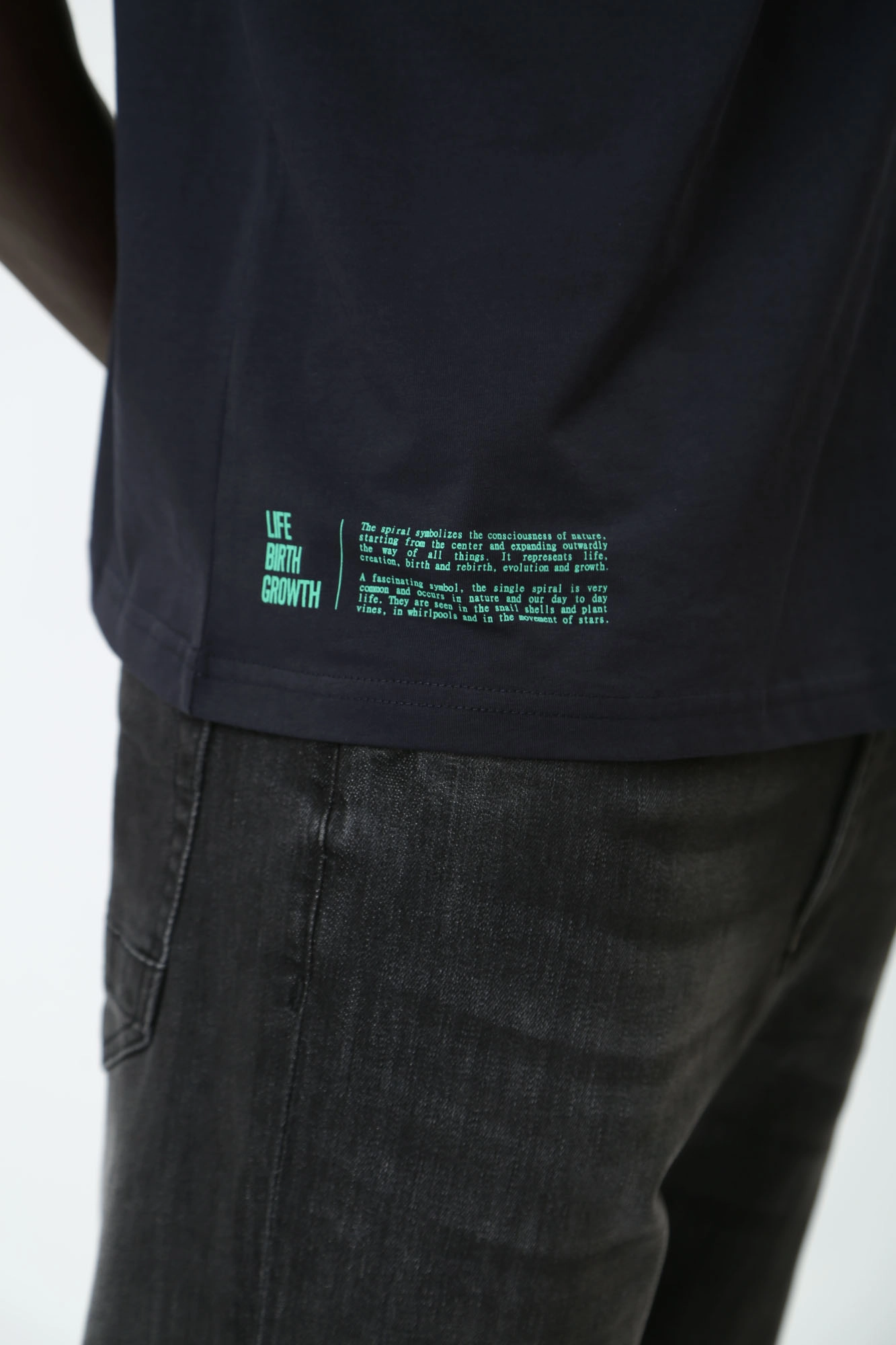 BMT0594 Футболка Bikkembergs Коричневый