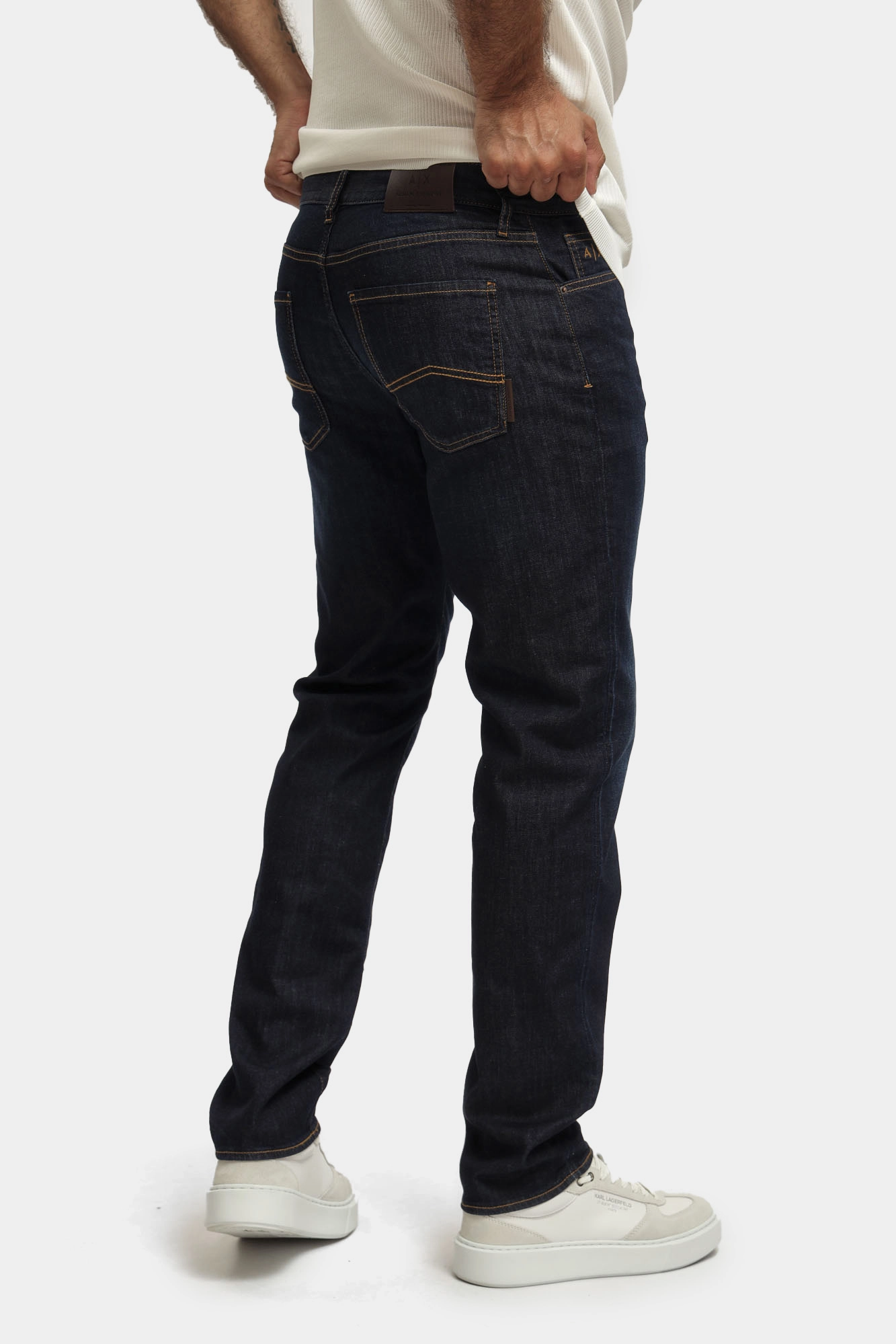 XM000049_AF13089 Джинсы Armani Exchange Синий