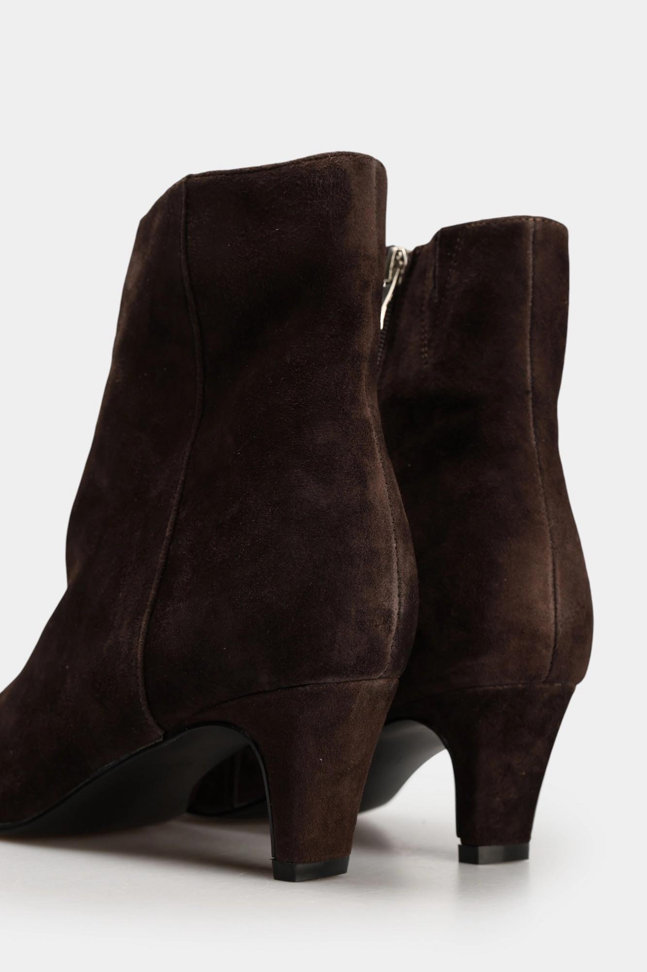 MC21862-WT Ботильоны Marc Cony Коричневый