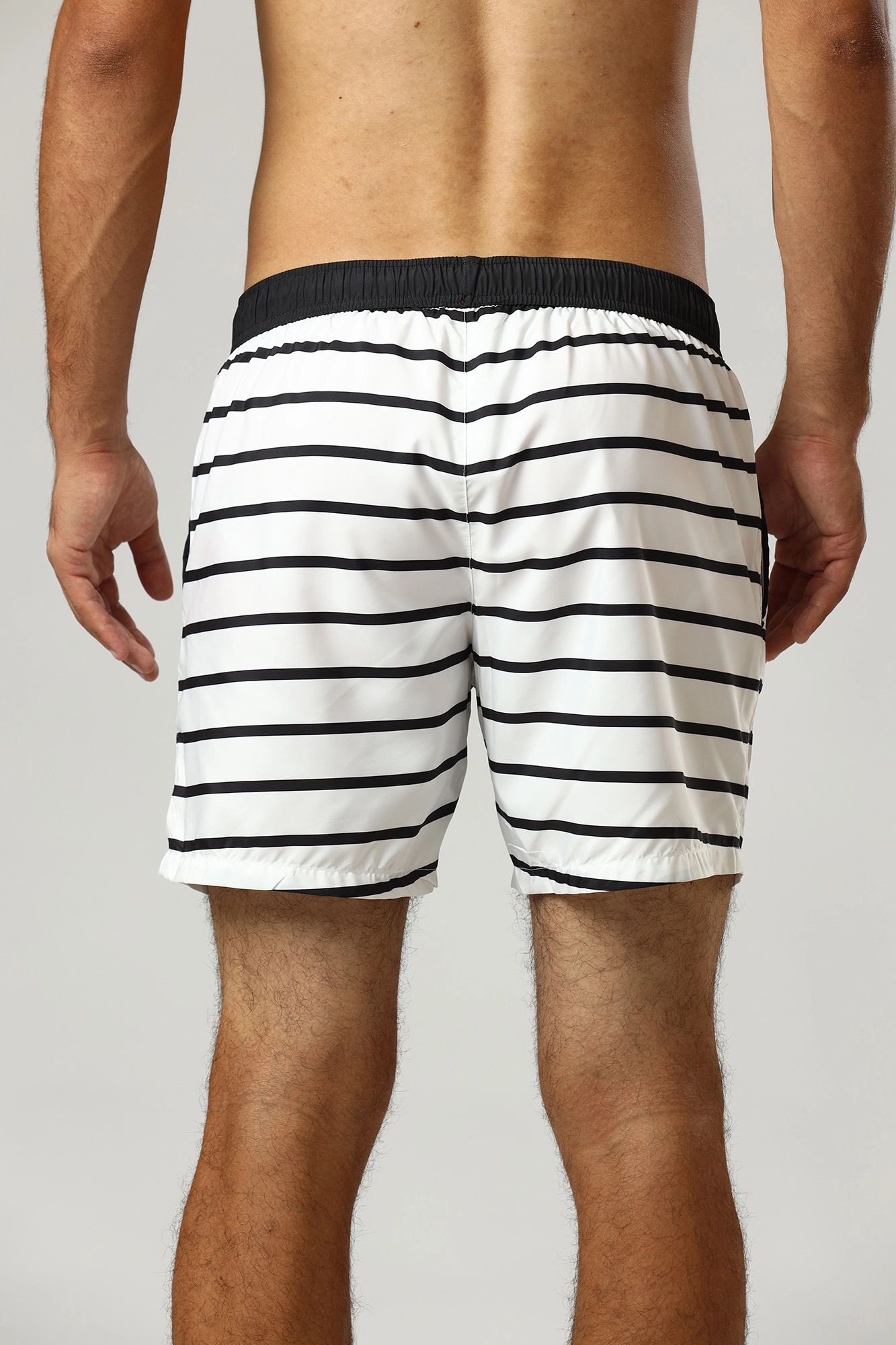 Karl Lagerfeld KL22MBM04 WHITE Med Online.ru