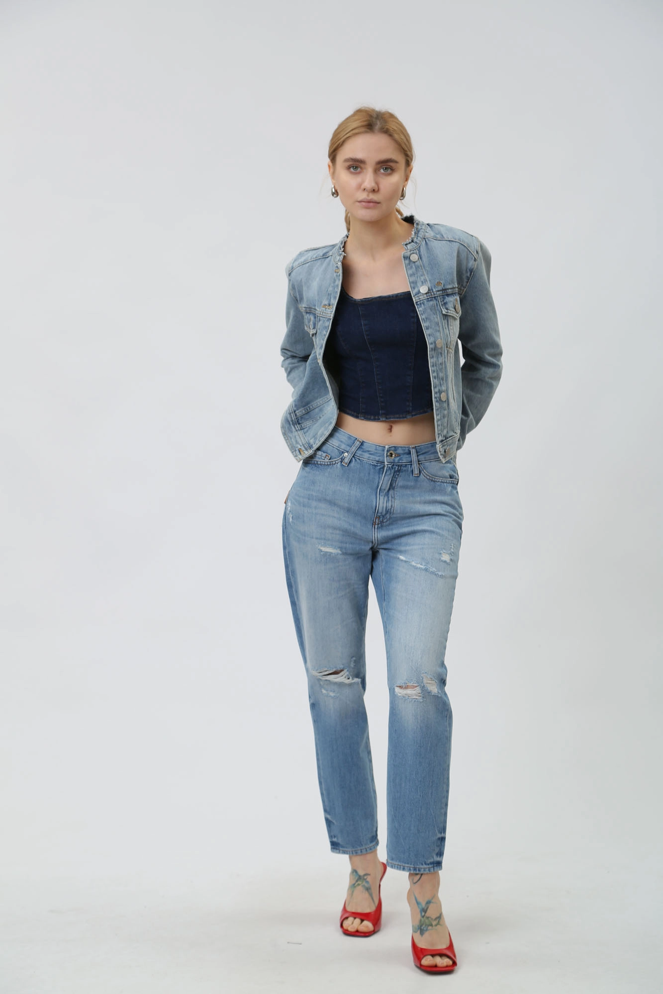 3DYJ16_Y16GZ брюки джинсовые armani exchange 