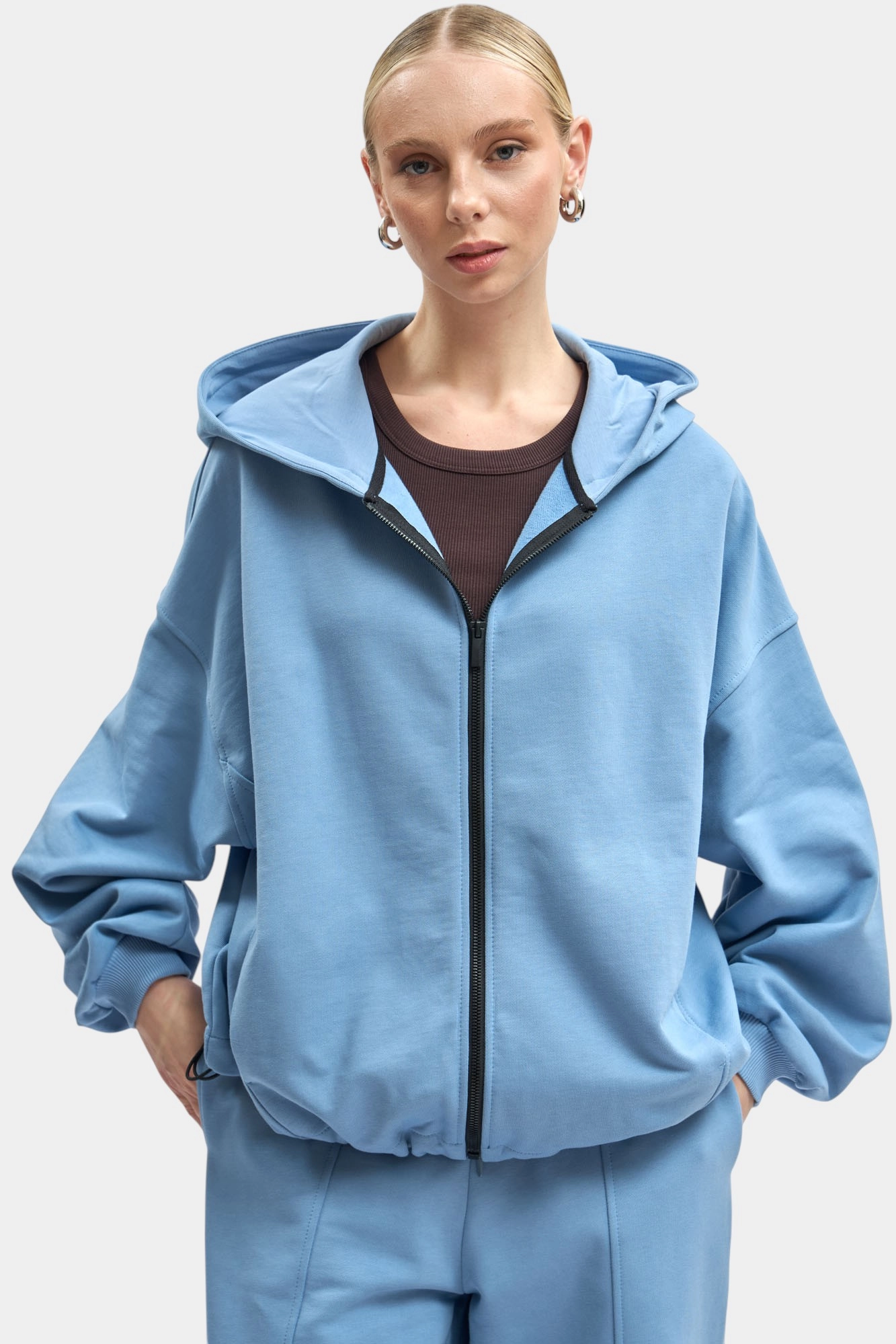 W-252-P-43-0302 толстовка the hills 