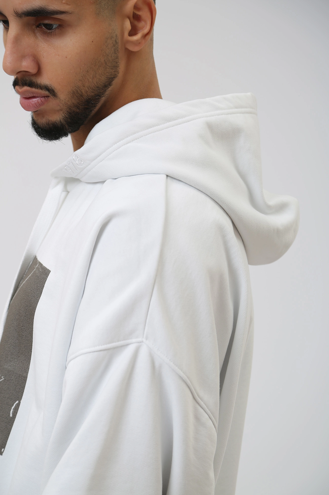 J40J400300 Худи Calvin Klein Jeans Белый