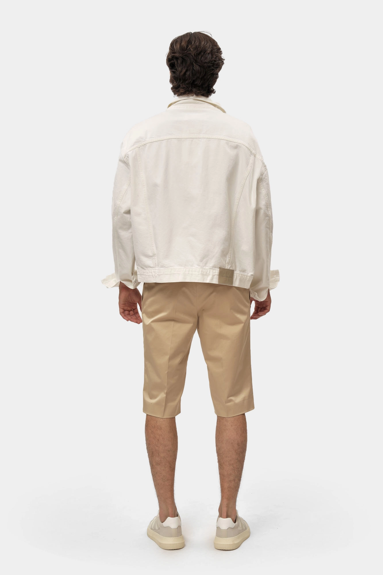 J30J327586 Куртка джинсовая Calvin Klein Jeans Молочный