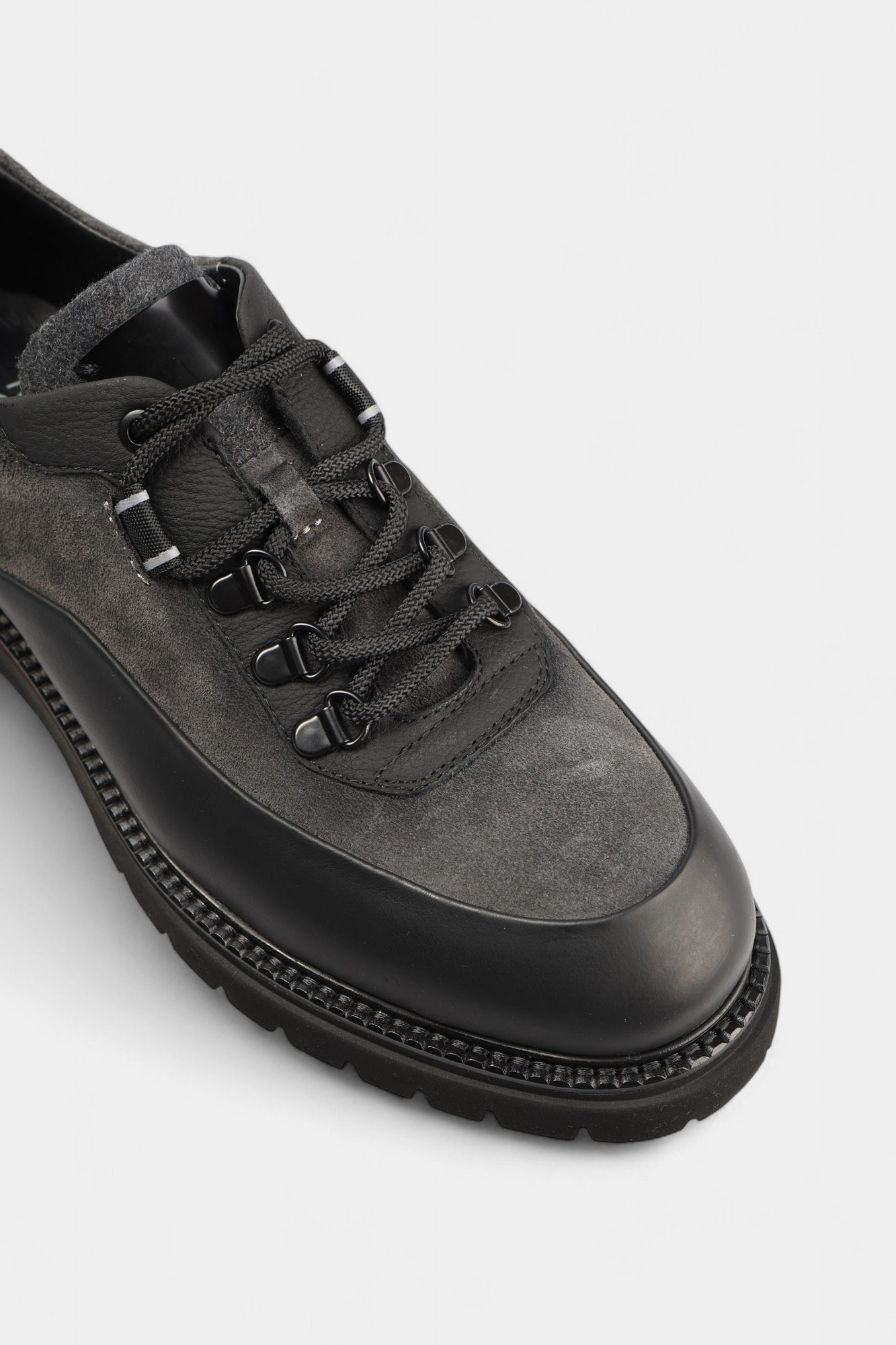 MCM267_01CK Туфли Marc Cony Серый