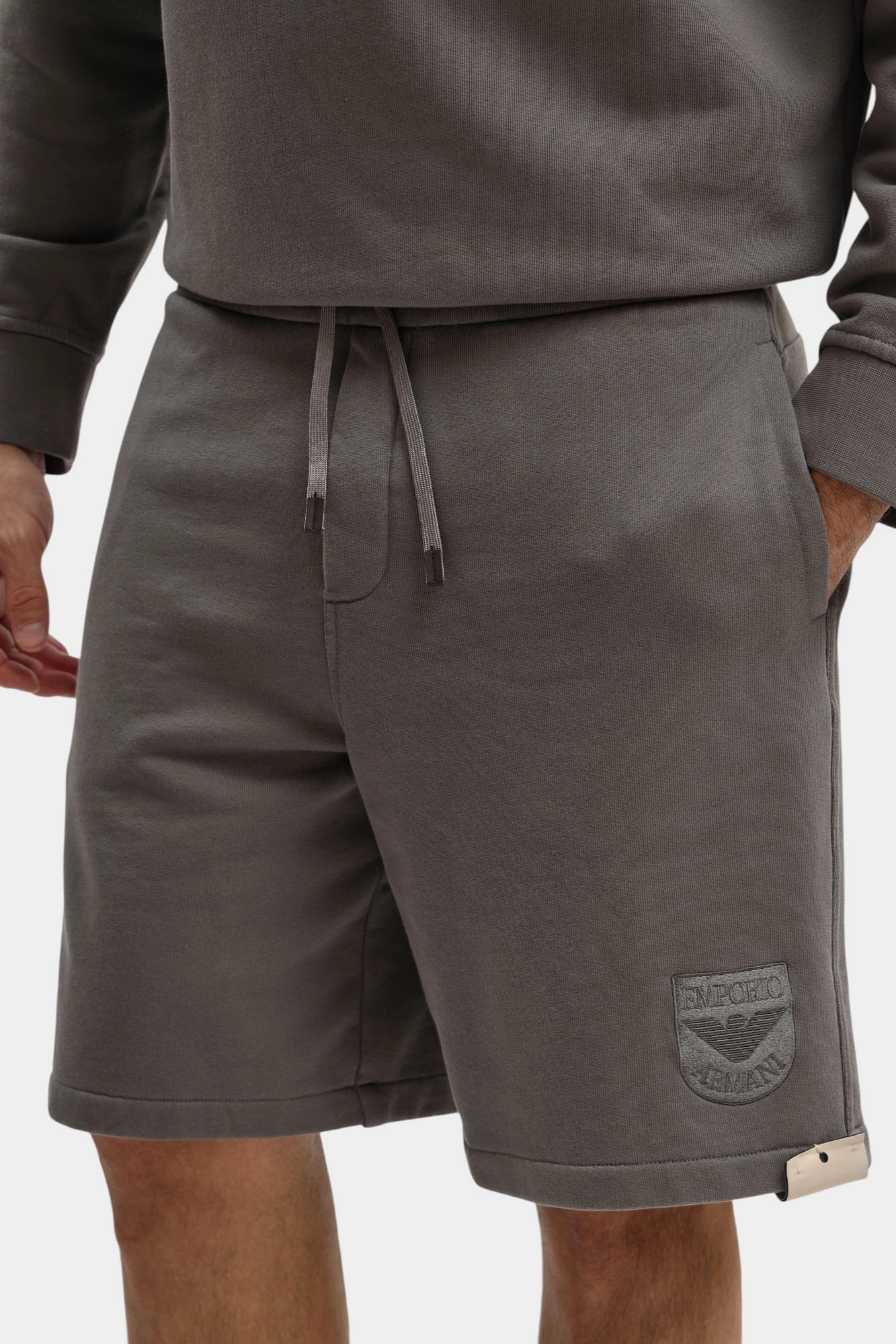 EM005385_AF13713 Шорты Emporio Armani Серый