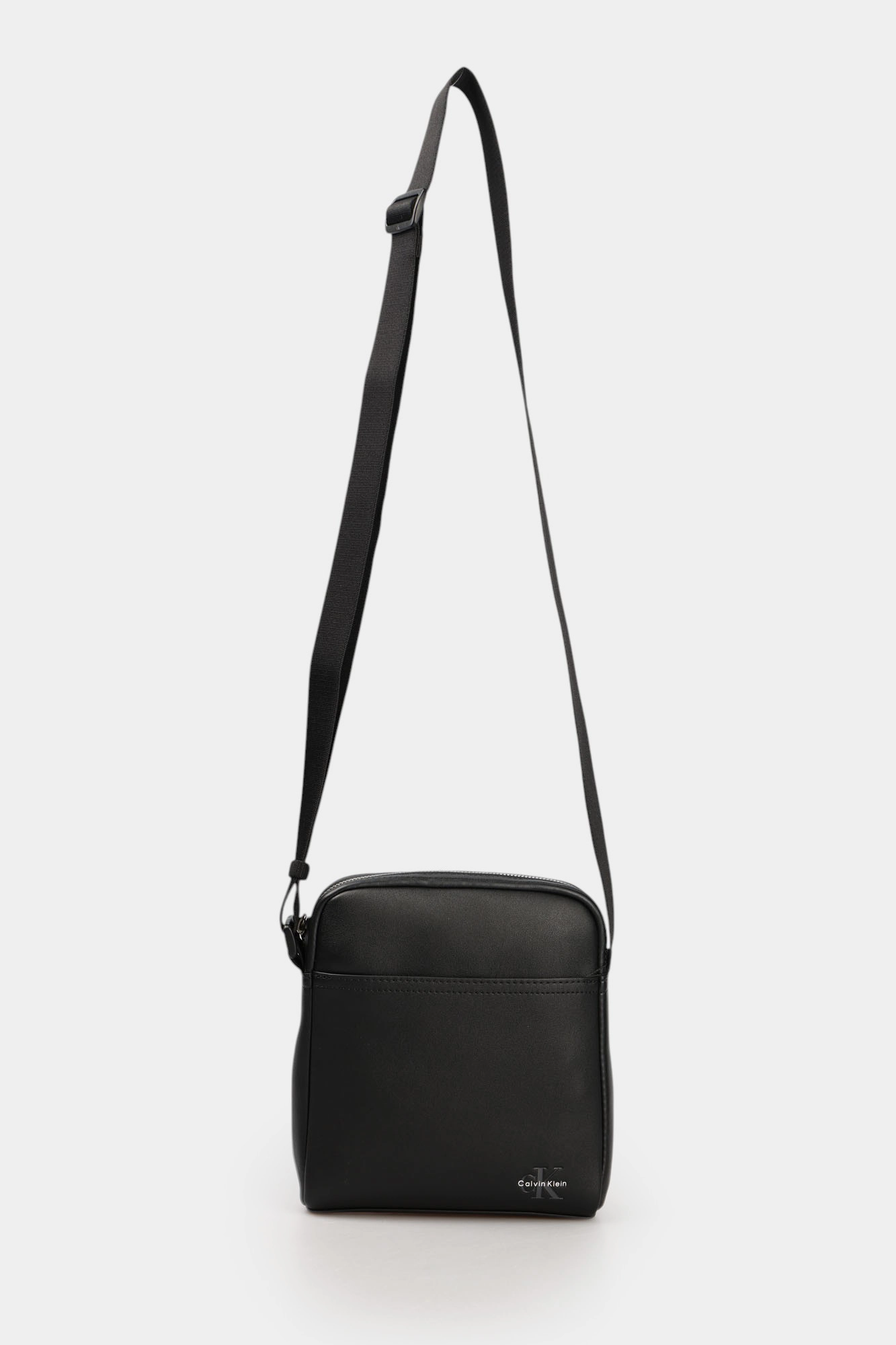 LV04G3014G Сумка Calvin Klein Jeans Черный